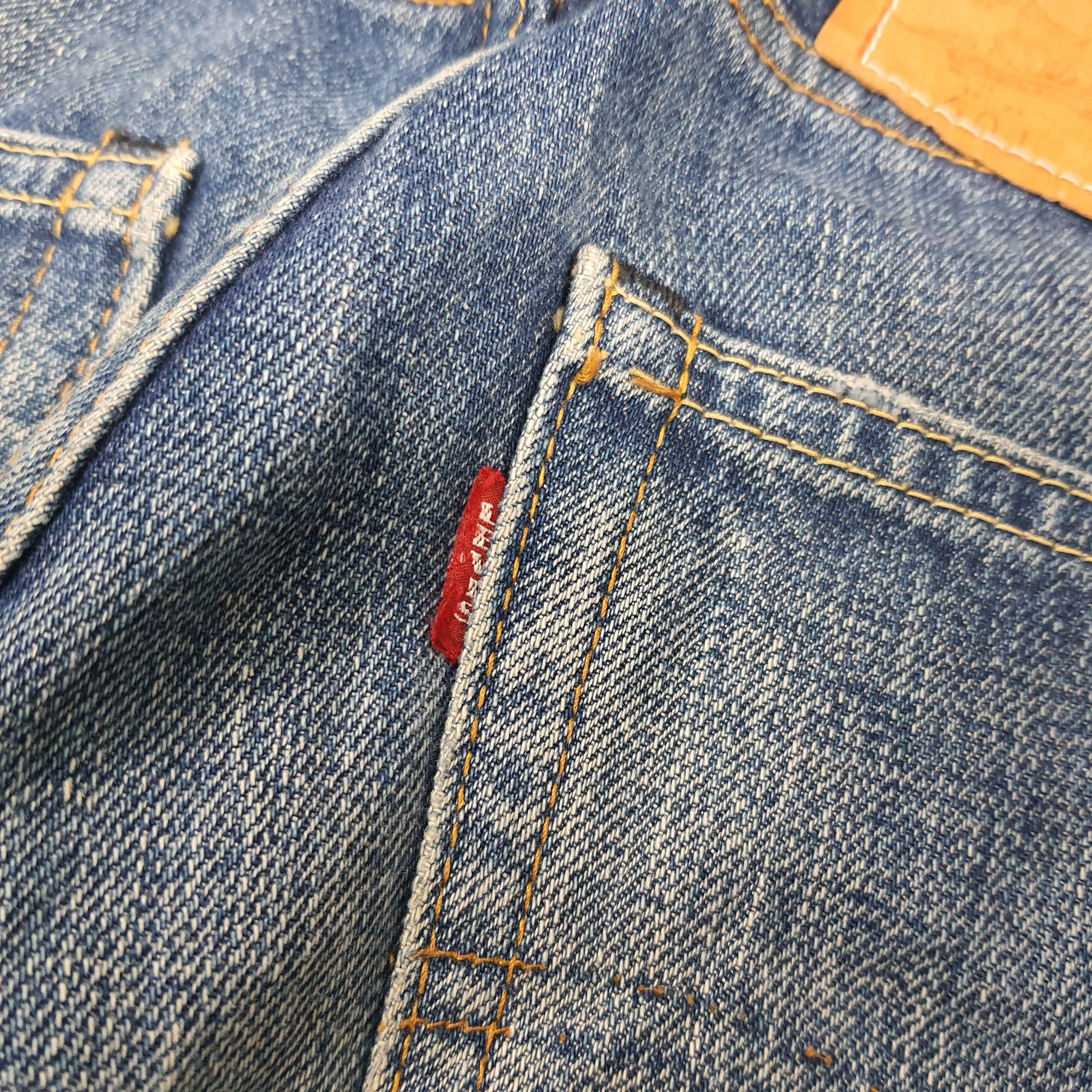 Levi's Vintage 501 E Selvedge Distressed Jeans E1N39 Size US 30 / EU 46 - 6 Thumbnail