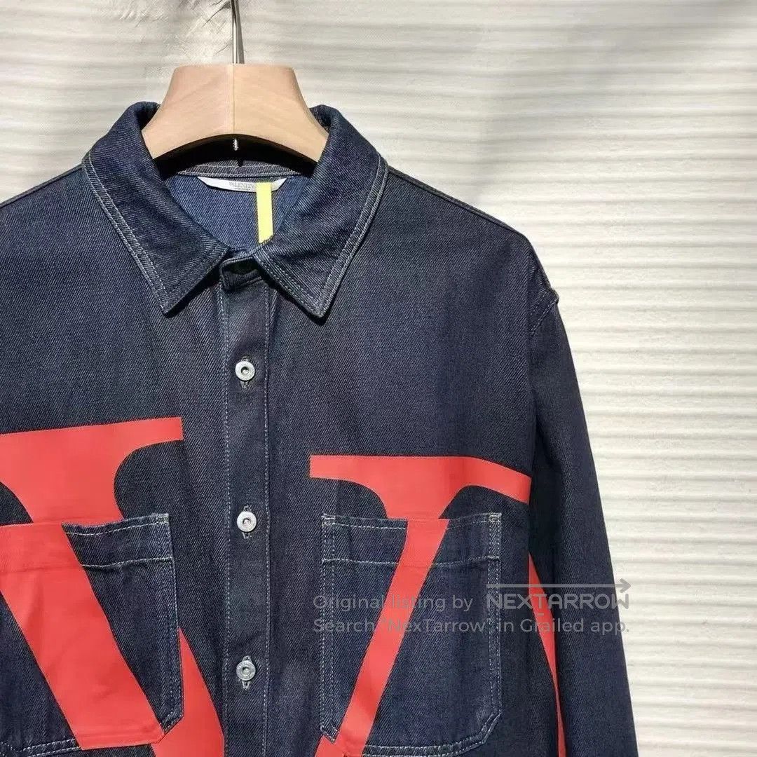 Valentino Valentino Big Logo Denim Shirt Jacket. Size US M / EU 48-50 / 2 - 3 Thumbnail