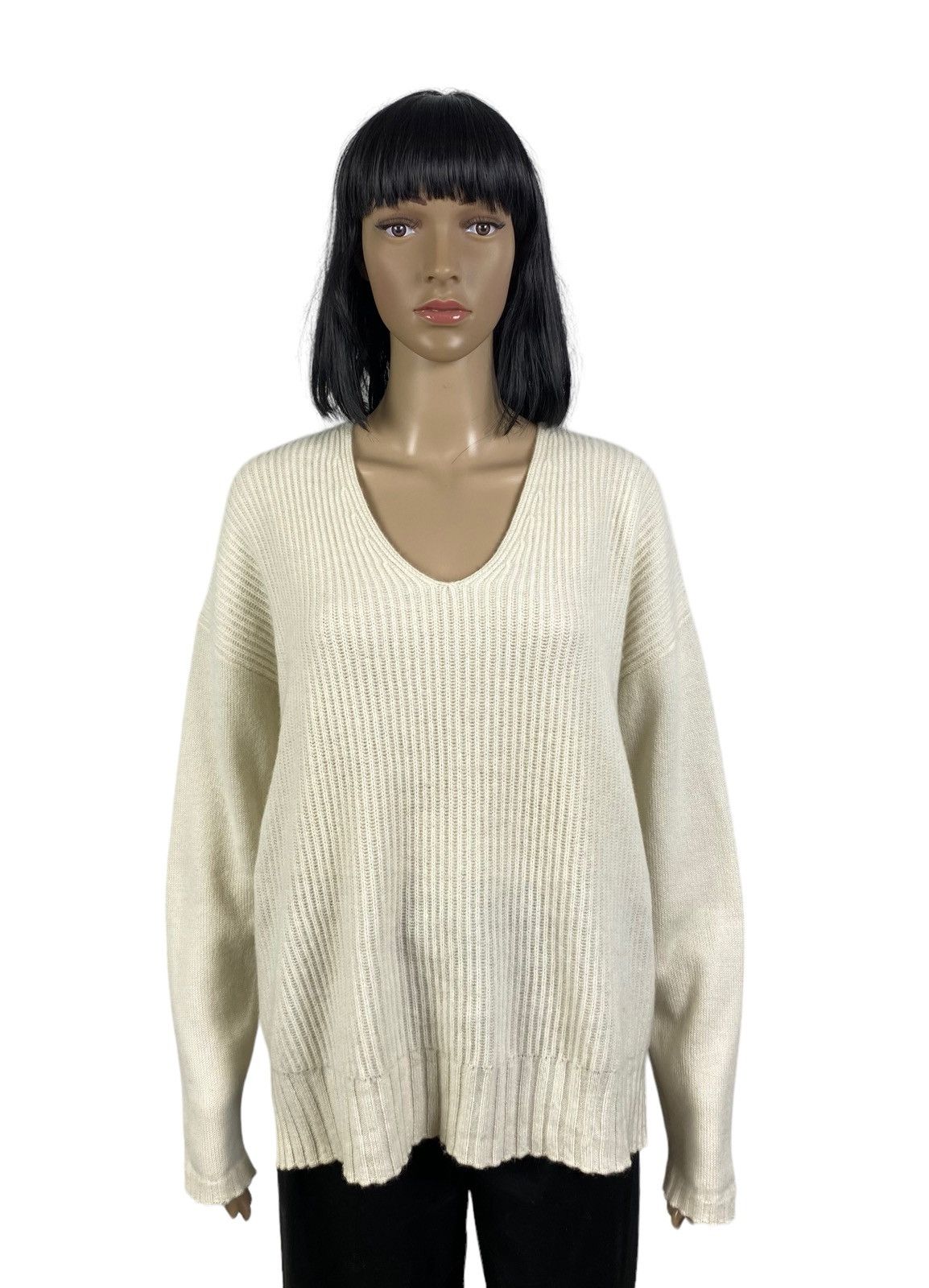 FTC FTC Cashmere Sweater Twill V-Neck Pullover Womens size M Size M / US 6-8 / IT 42-44 - 1 Thumbnail