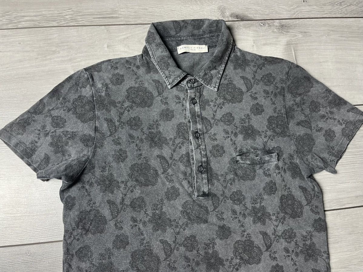 Daniele Fiesoli Daniele Fiesoli italia polos multi logo roses size Small Size US S / EU 44-46 / 1 - 3 Thumbnail