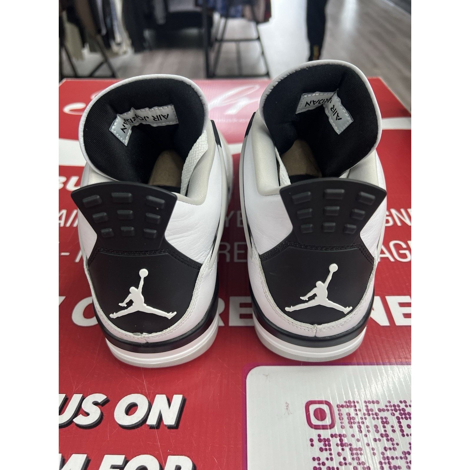 Jordan Brand Jordan 4 Military Black Size 11 (DH6927-111) Size US 11 / EU 44 - 5 Thumbnail