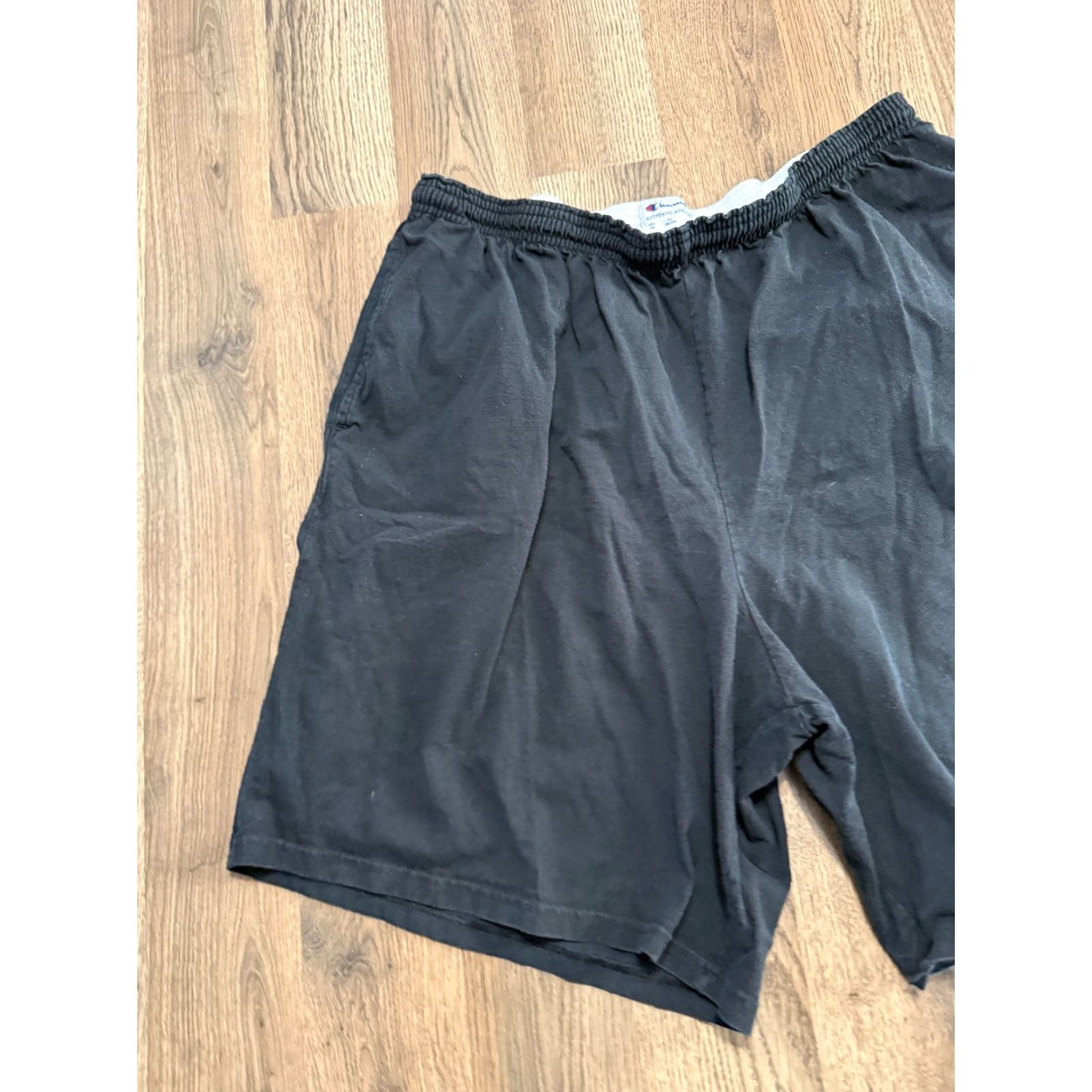 Champion VINTAGE Champion Shorts Mens XXL Black Pull On Sweat Shorts Size US 39 - 3 Thumbnail