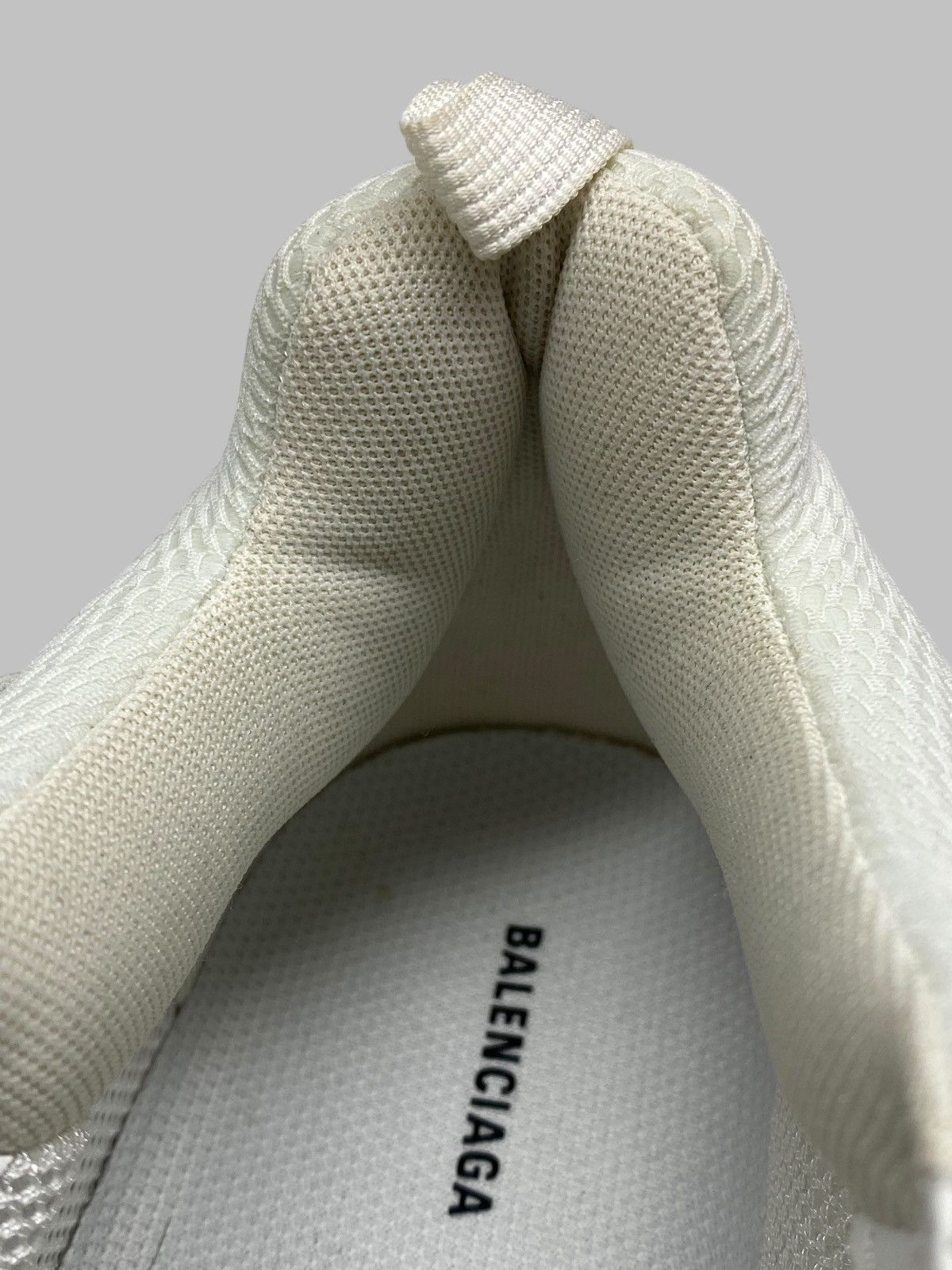 Balenciaga Balenciaga Triple S White Sneakers Size US 6 / EU 39 - 20 Thumbnail