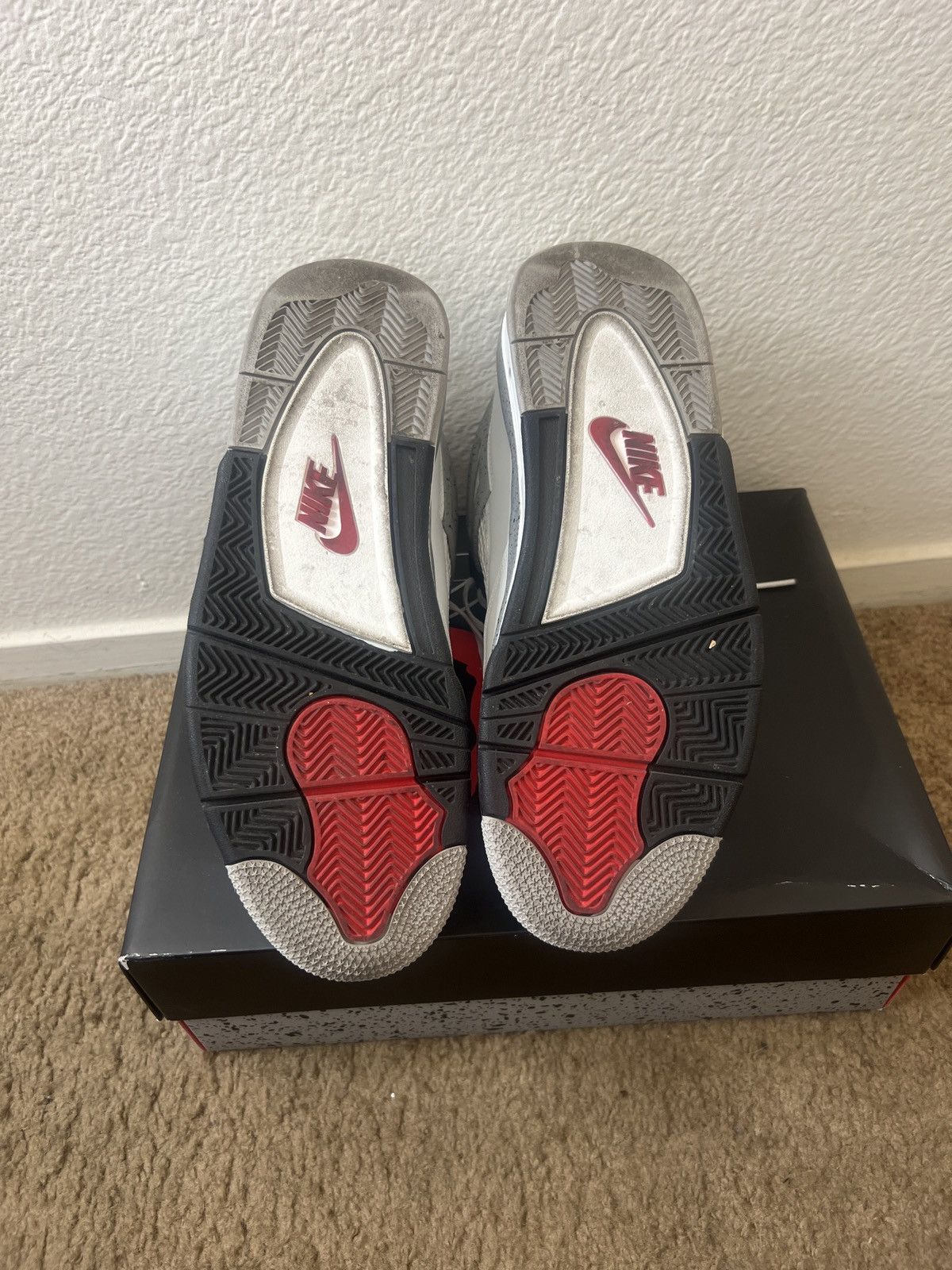 Jordan Brand Jordan 4 “White Cement” Size US 10.5 / EU 43-44 - 5 Thumbnail