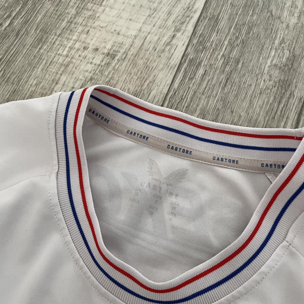 Vintage Vintage Rangers Home Jersey zero mission castore unibet Size US M / EU 48-50 / 2 - 3 Thumbnail