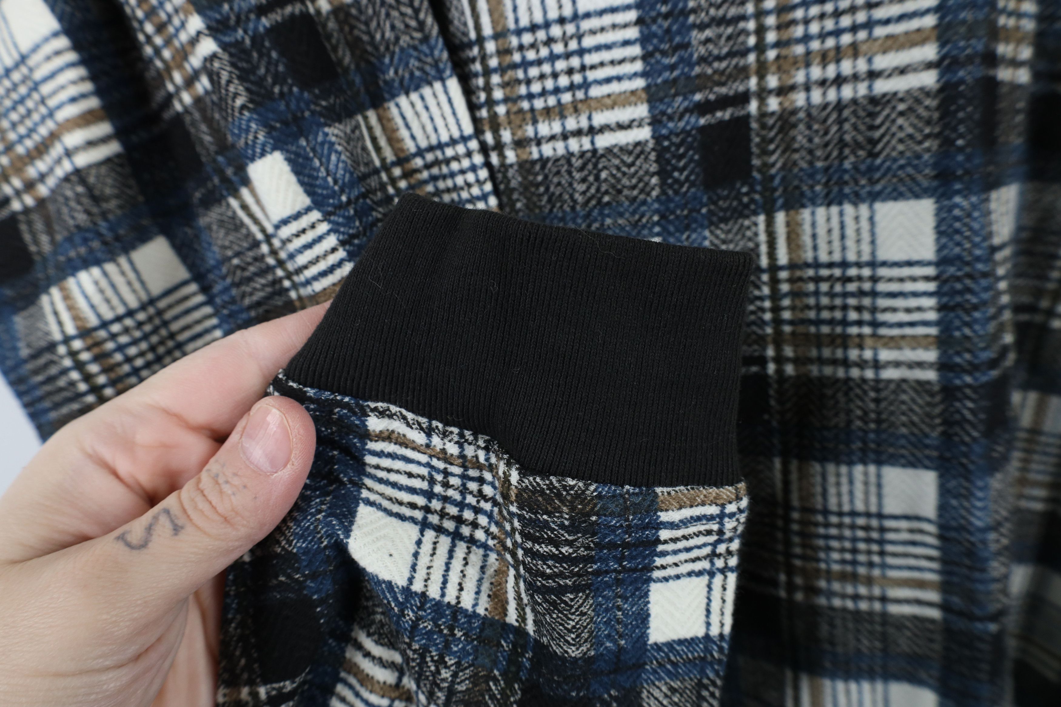 Vintage Deadstock Vintage 90s Streetwear Knit Long Sleeve Polo Size US M / EU 48-50 / 2 - 4 Thumbnail