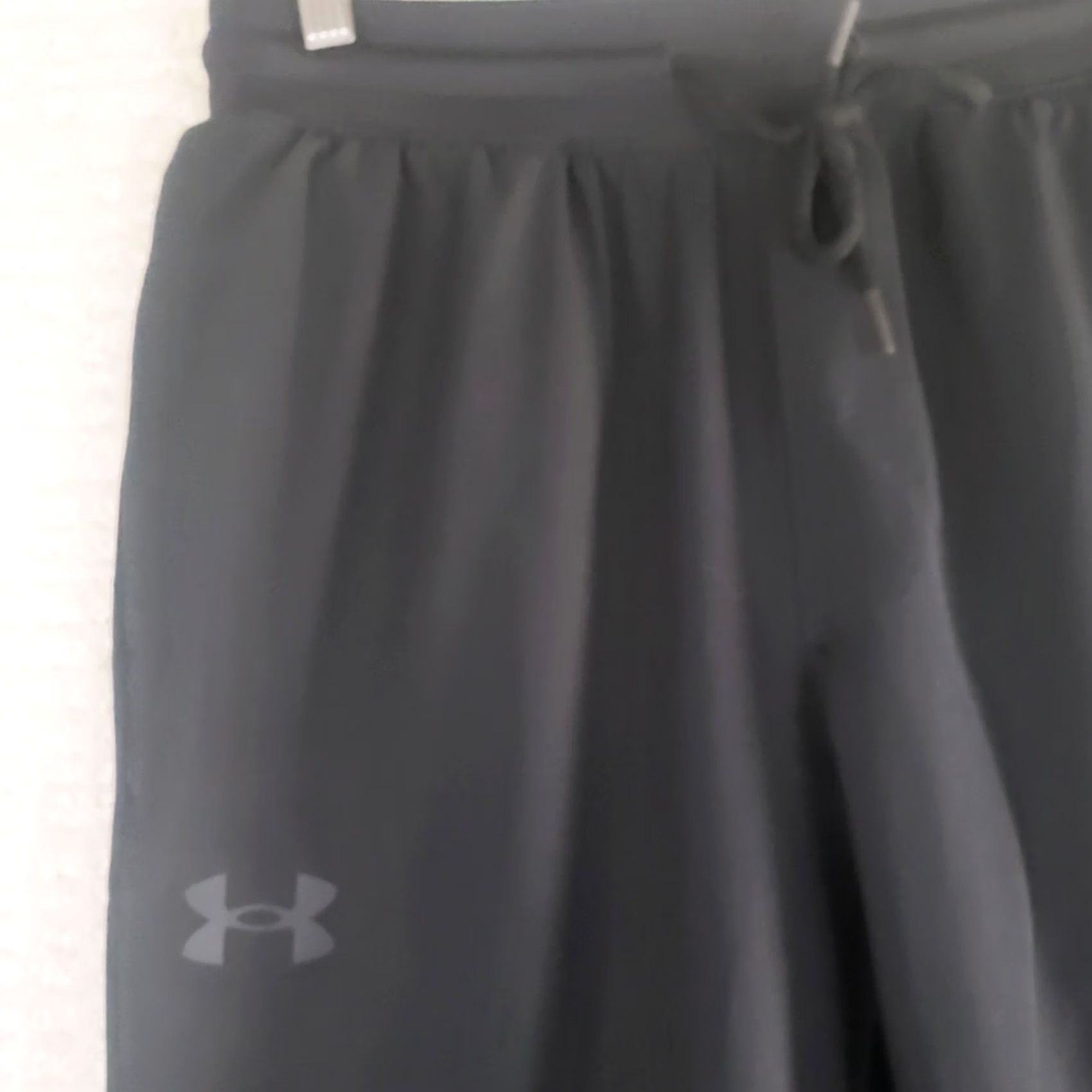 Under Armour Under Armour Joggers Mens L Black Knit Elastic Waist Athletic Tapered Leg Pockets Sweatpants Casual Activewear Regular Fit Size US 33 - 7 Thumbnail