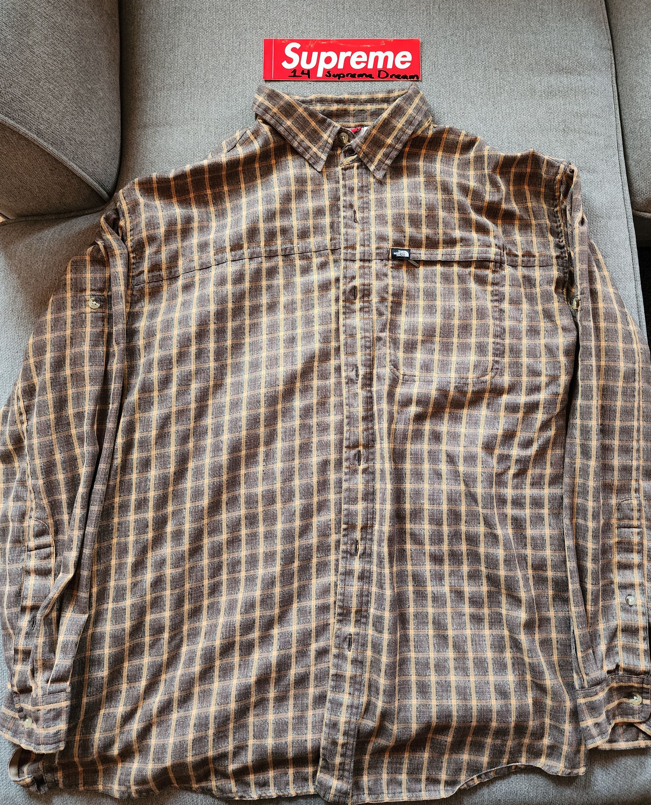 The North Face The North Face Button Down Shirt Size US XL / EU 56 / 4 - 2 Thumbnail