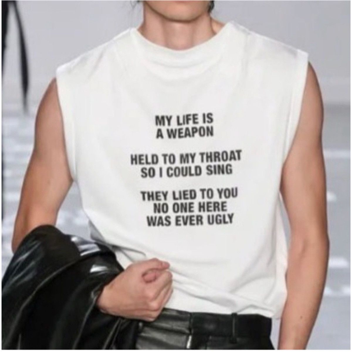 Helmut Lang HELMUT LANG POET TEXT LOGO MUSCLE TANK TOP Size US M / EU 48-50 / 2 - 1 Thumbnail