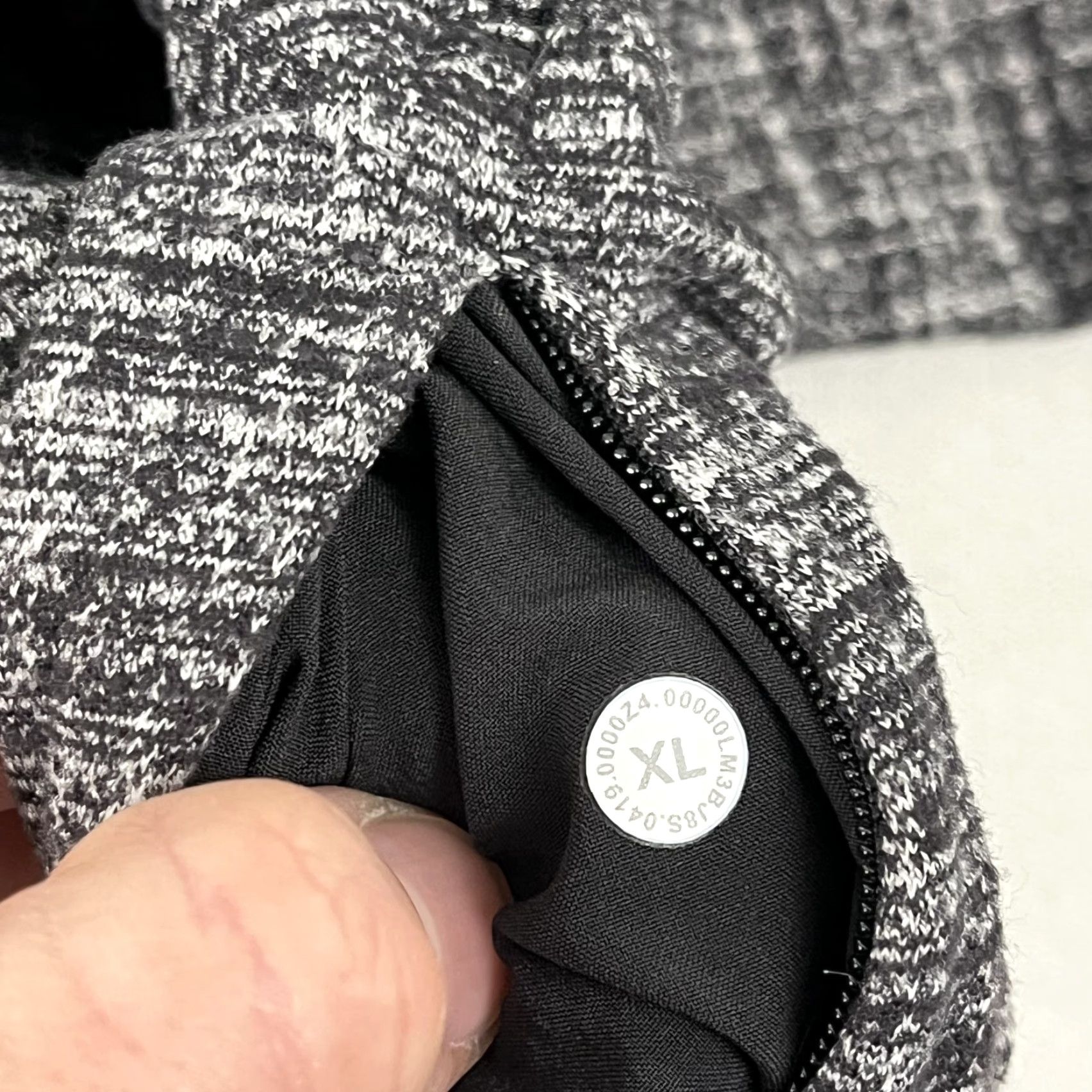 Lululemon Lululemon Surge Warm Pullover Jacket Mens XL Black 1/2 Zip Preppy Golf M3BJ8S Size US XL / EU 56 / 4 - 4 Thumbnail