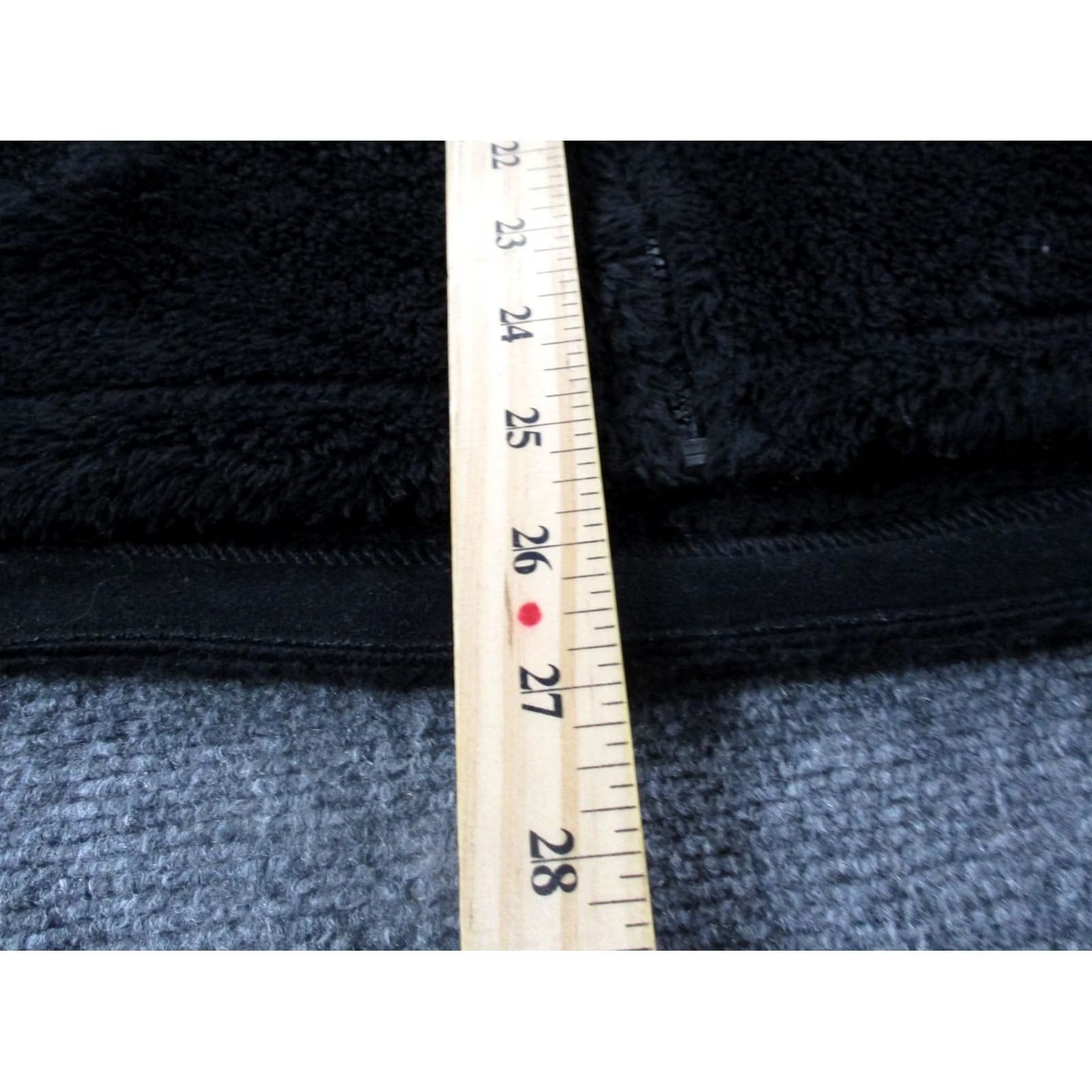 Patagonia Patagonia Jacket Womens M Black Fuzzy Fleece Regulator Hi Loft Hoody 25706 Size M / US 6-8 / IT 42-44 - 4 Thumbnail