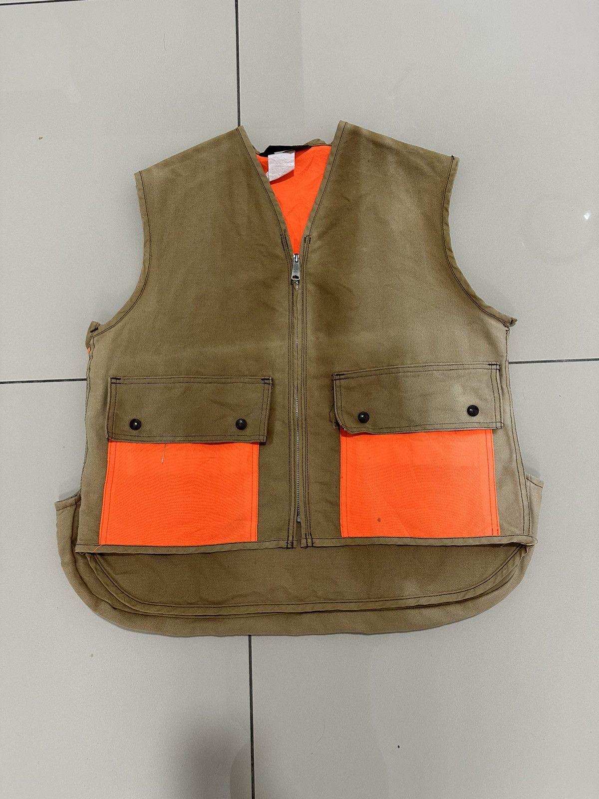 Carhartt Vintage Carhartt Hunting Tactical Utility Vest made in USA Size US L / EU 52-54 / 3 - 5 Thumbnail