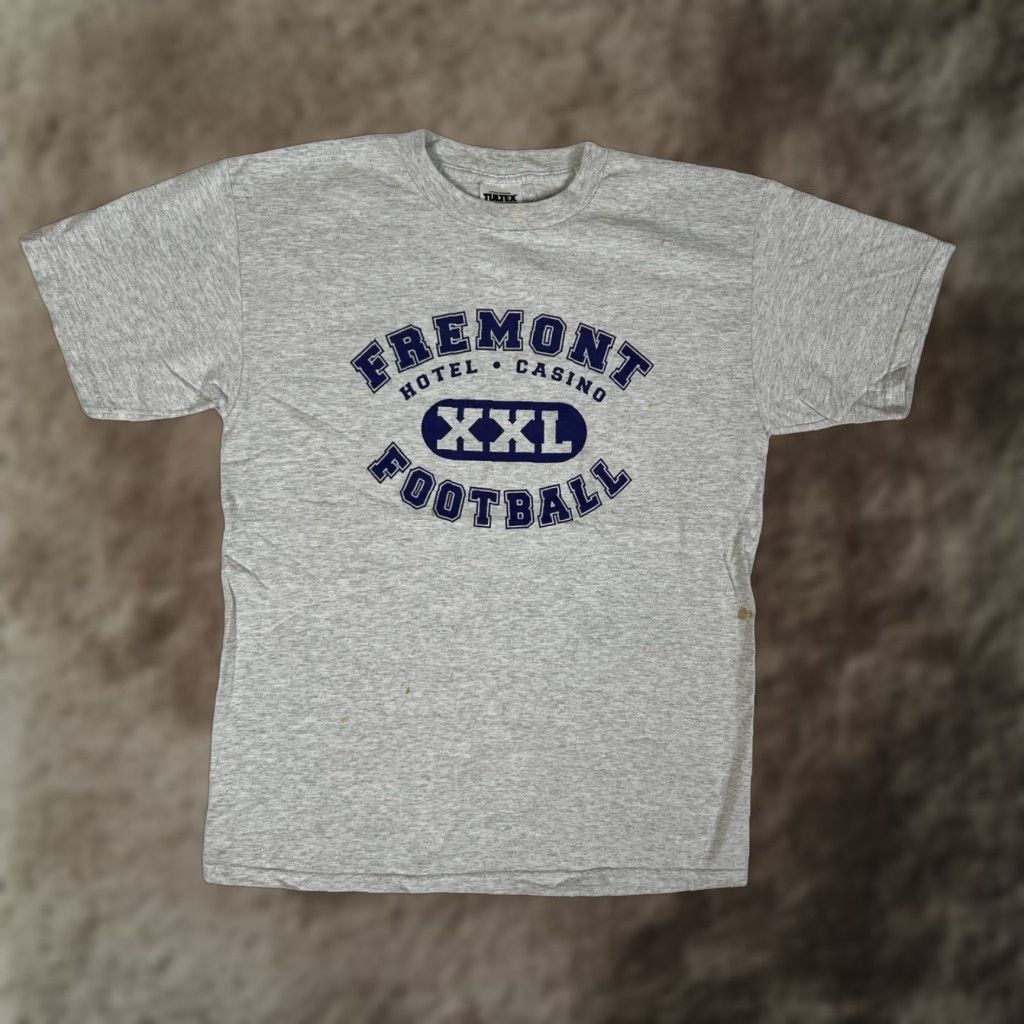 Tultex VINTAGE Las Vegas Fremont Star Dust Football T-Shirt 1998 90s Size L Gray Mens Long Sleeve? Size US L / EU 52-54 / 3 - 1 Thumbnail