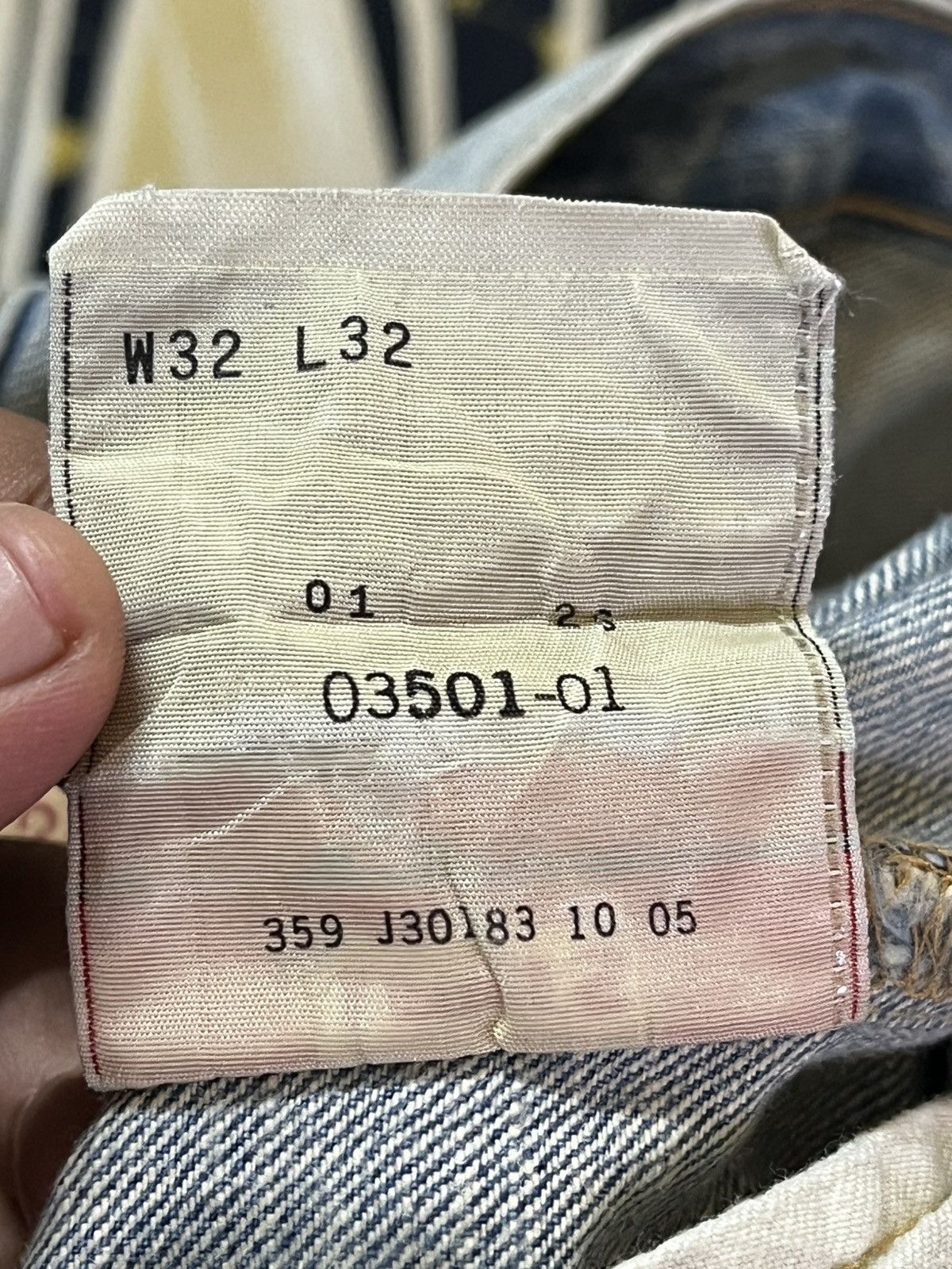 Levi's Vintage Clothing Vintage Levi’s 501 Faded Grunge Distressed Denim Size US 33 - 10 Thumbnail