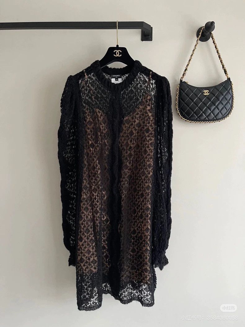 Chanel Chanel 23k autumn and winter black hollow lotus leaf sleev Size S / US 4 / IT 40 - 1 Thumbnail