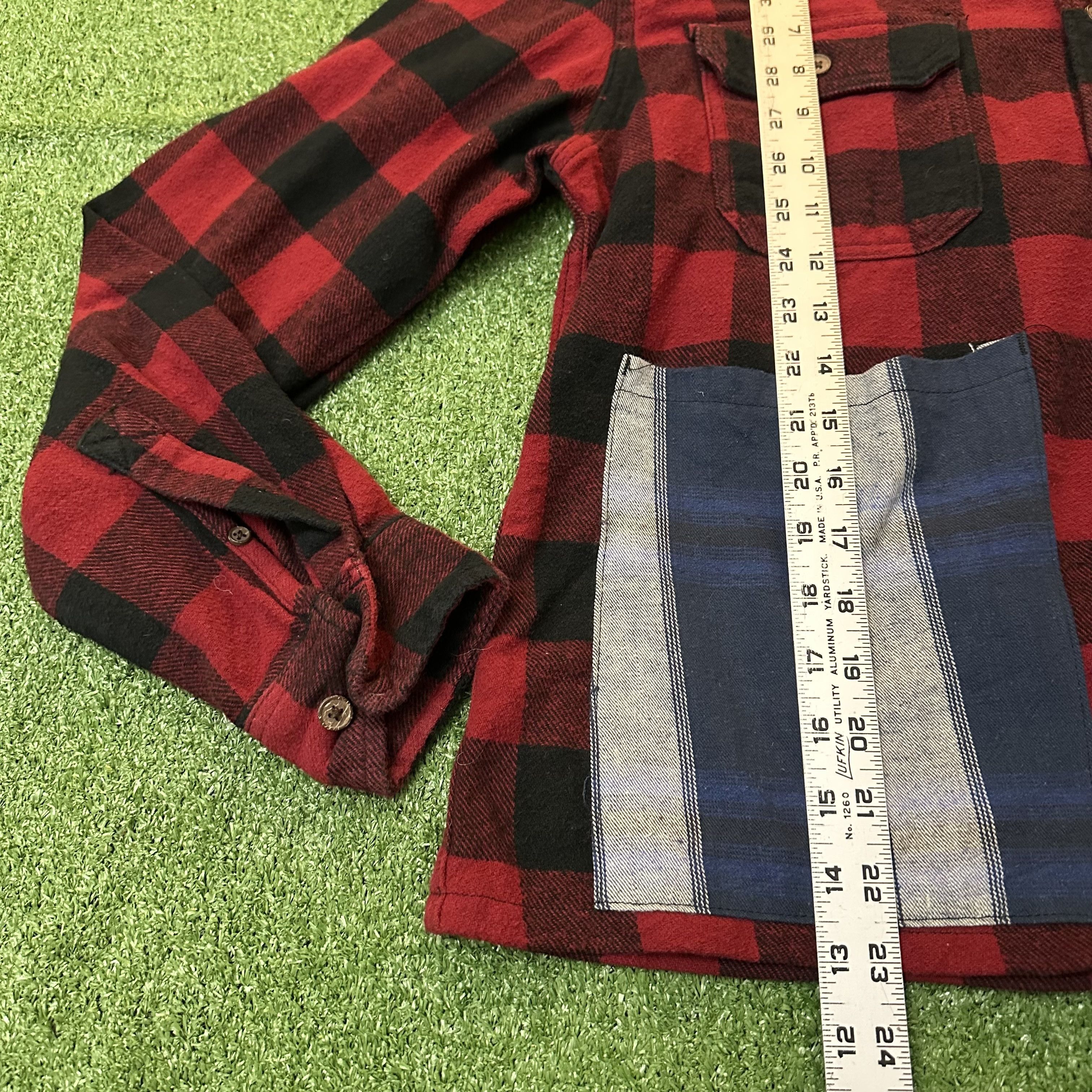 Other Red/Black Retro Plaid Patchwork Button Up Flannel Size US M / EU 48-50 / 2 - 3 Thumbnail