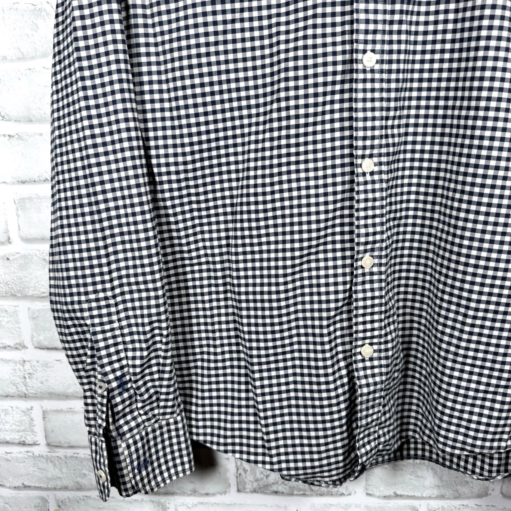 UNTUCKit UNTUCKit Slim Fit Plaid Blue Long Sleeve Button-Down Shirt Mens Size L Size US L / EU 52-54 / 3 - 3 Thumbnail