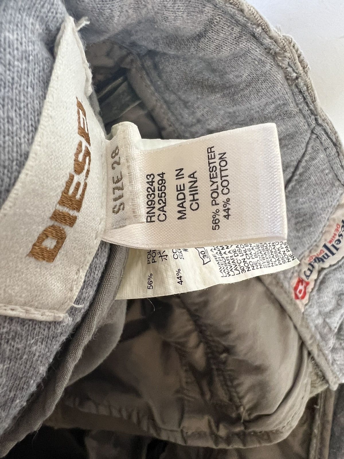 Diesel Vintage Diesel Corduroy Pants Size 30" / US 8 / IT 44 - 5 Thumbnail