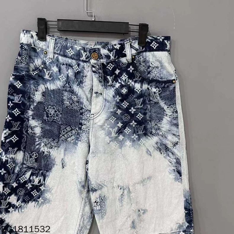 Louis Vuitton Louis Vuitton Cashew flower printed denim shorts Size US 30 / EU 46 - 1 Thumbnail