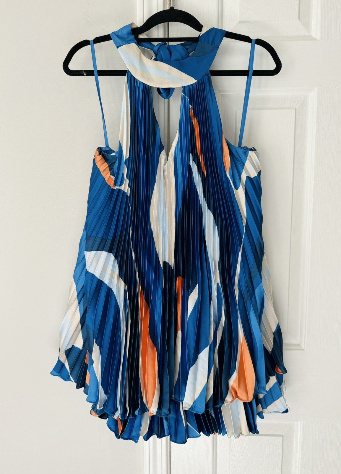 Anthropologie Anthropologie Hutch Halter Pleated Romper, Size XS Size 26" / US 2 / IT 38 - 5 Thumbnail