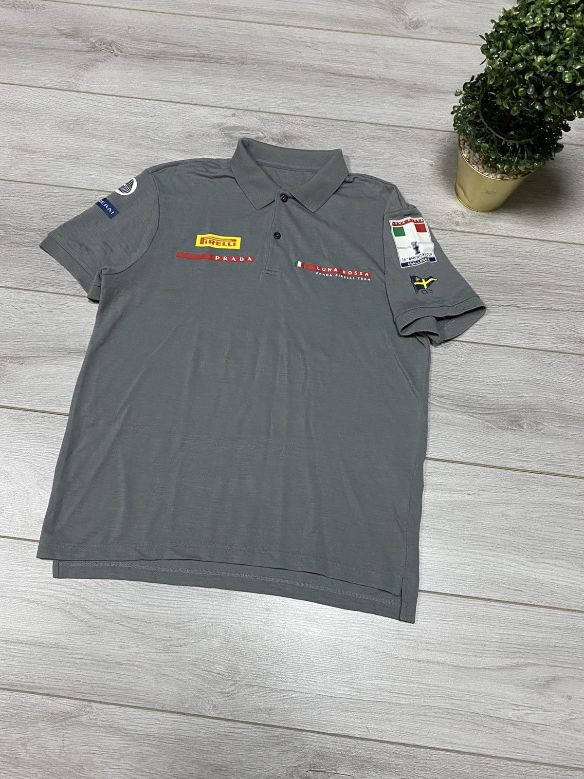 Prada Luna Rossa vintage Pirelli americas cup polo red tab
