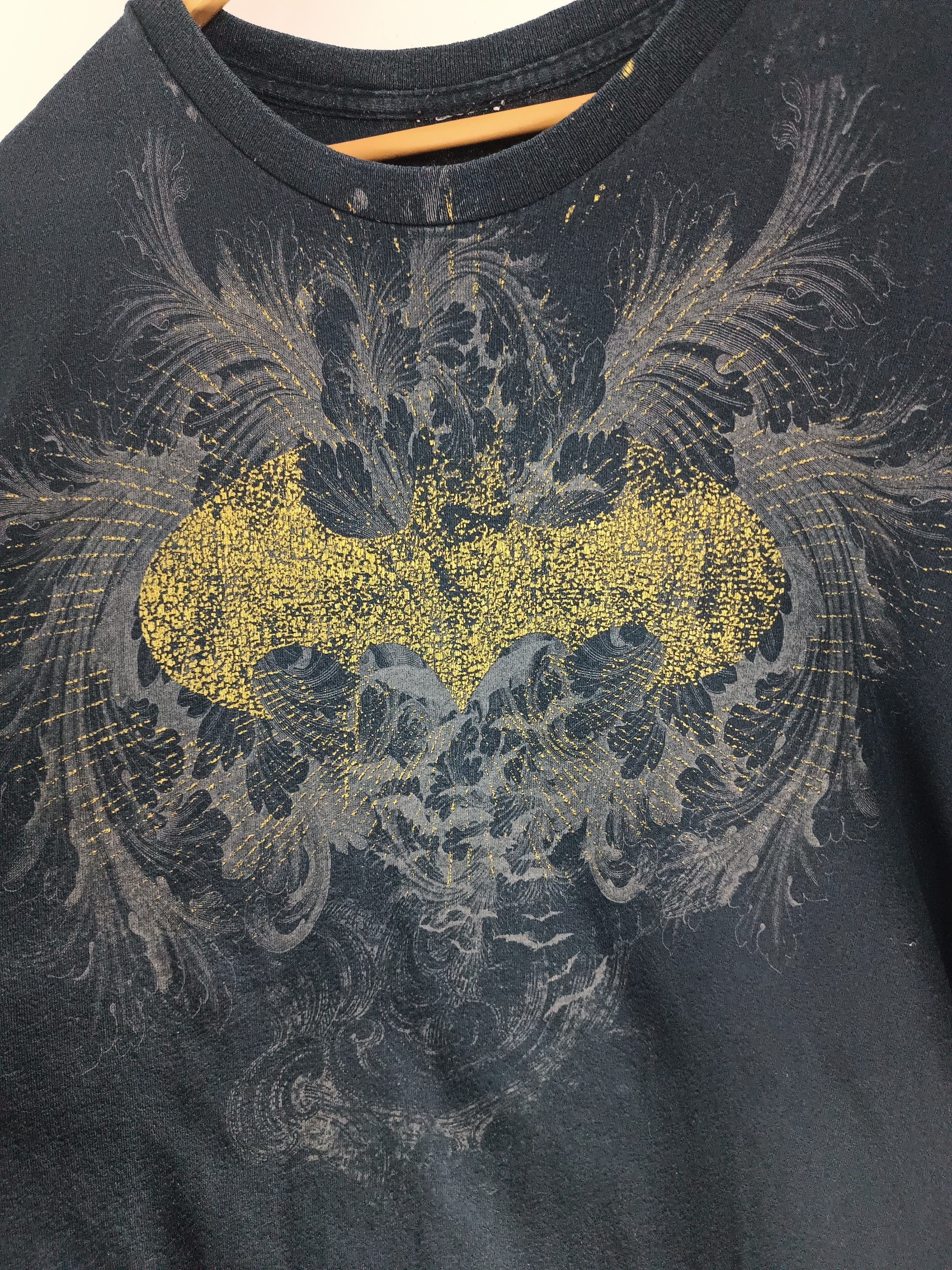 DC Comics VINTAGE Y2K FADED BATMAN AOP DC AFFLICTION DIESEL STYLE TEE Size US XL / EU 56 / 4 - 8 Thumbnail