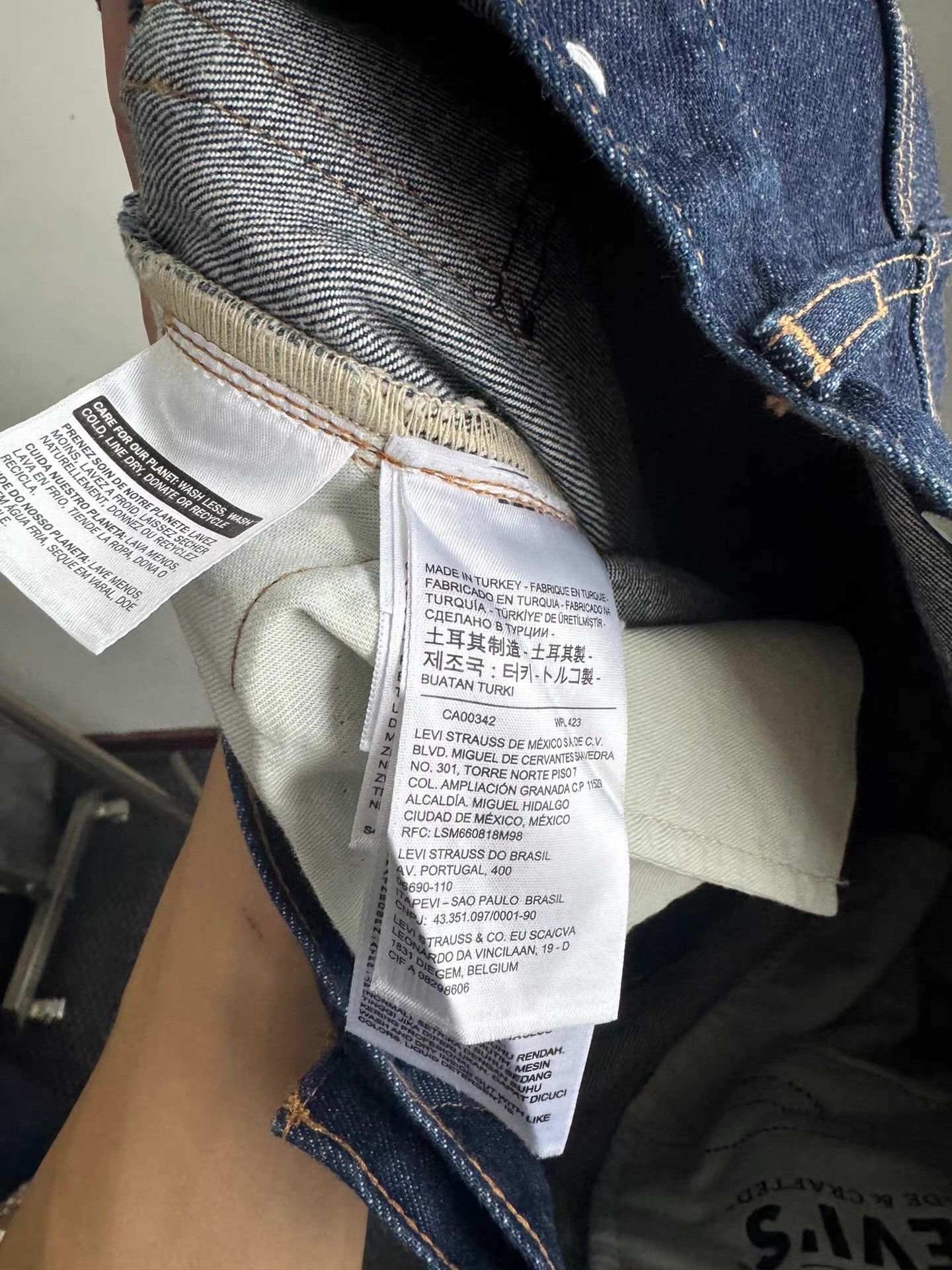 Levi's Levi's 551 Raw Denim Jeans Q17 Size US 36 / EU 52 - 5 Thumbnail