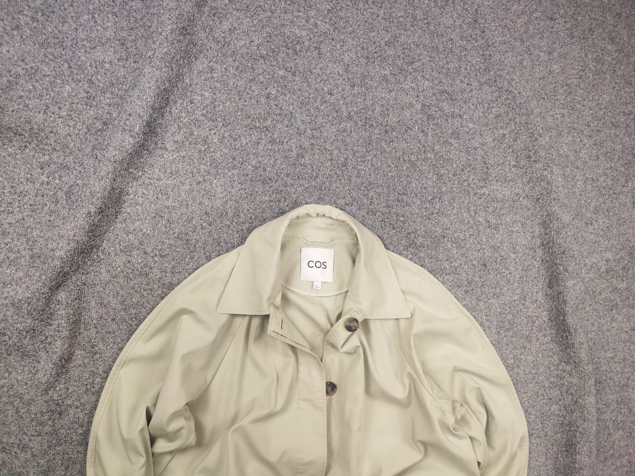 Cos Cos oversized voluminous car coat Light Green Trench Jacket Size M / US 6-8 / IT 42-44 - 1 Thumbnail