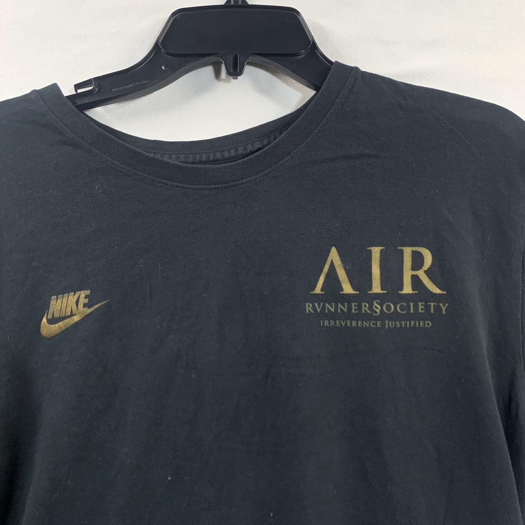 Nike Nike Air Short Sleeve T-Shirt Crew Neck XL Men Black Shirt Men XL Nike Air Short Sleeve T-Shirt Black Crew Neck XL Nike Air Size US XL / EU 56 / 4 - 3 Thumbnail