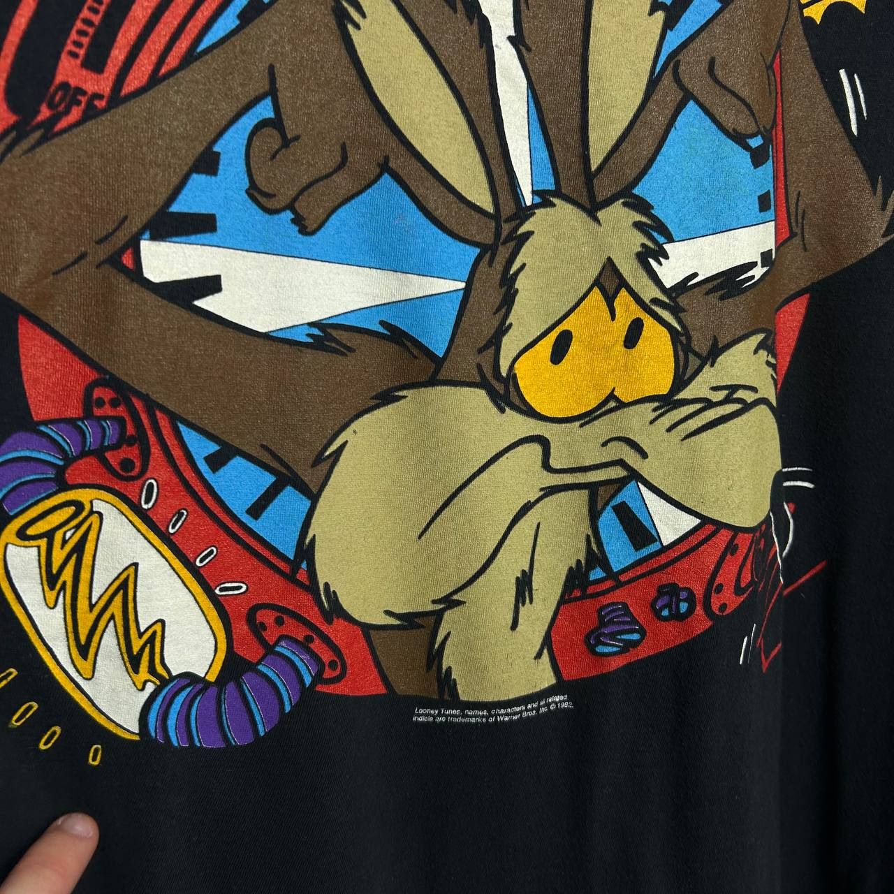 Warner Bros Vintage Looney Tunes Warner Bros 1992 big logo cartoon tee Size US L / EU 52-54 / 3 - 4 Thumbnail