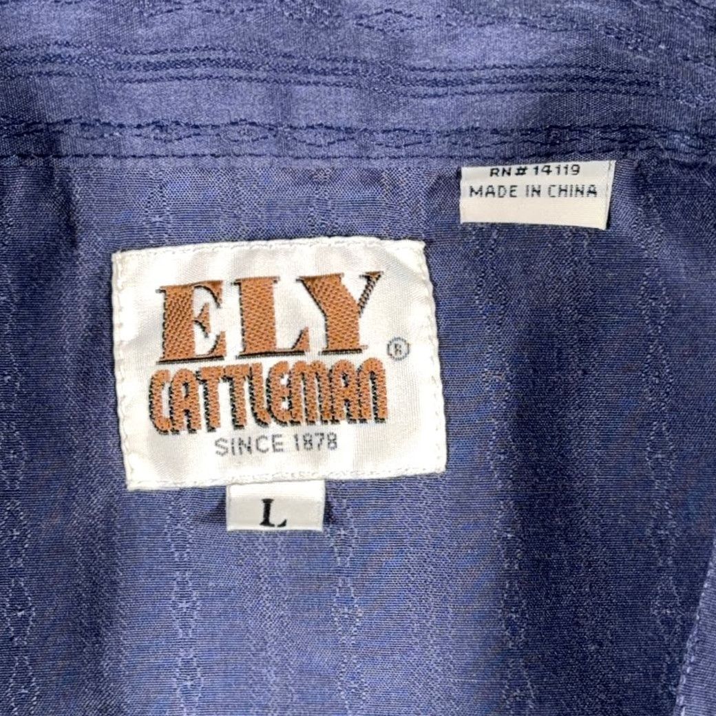 Vintage VINTAGE Ely Cattleman Western Shirt Adult LARGE Blue Pearl Snap Cowboy Dobby 90s Ladies Womens Men Girls Boys Size US L / EU 52-54 / 3 - 3 Thumbnail