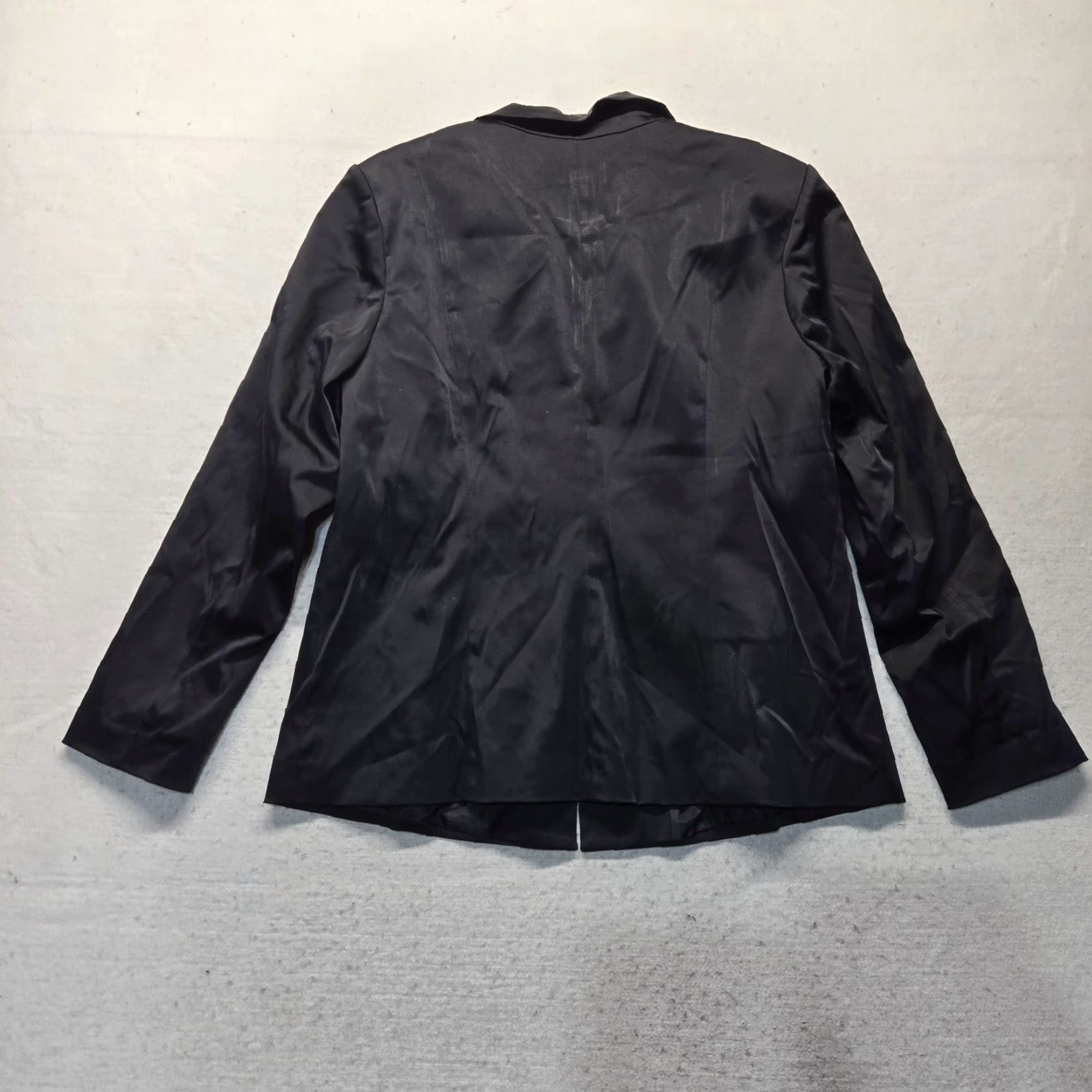 Vintage VINTAGE Jaclyn Smith Blazer Jacket Solid Black Adult Women's Size 18 Notch Lapel Two-Button 2 Button Knit Polyester Blend Plus Size Womens Jacket Size XXL / US 16-18 / IT 52-54 - 8 Thumbnail
