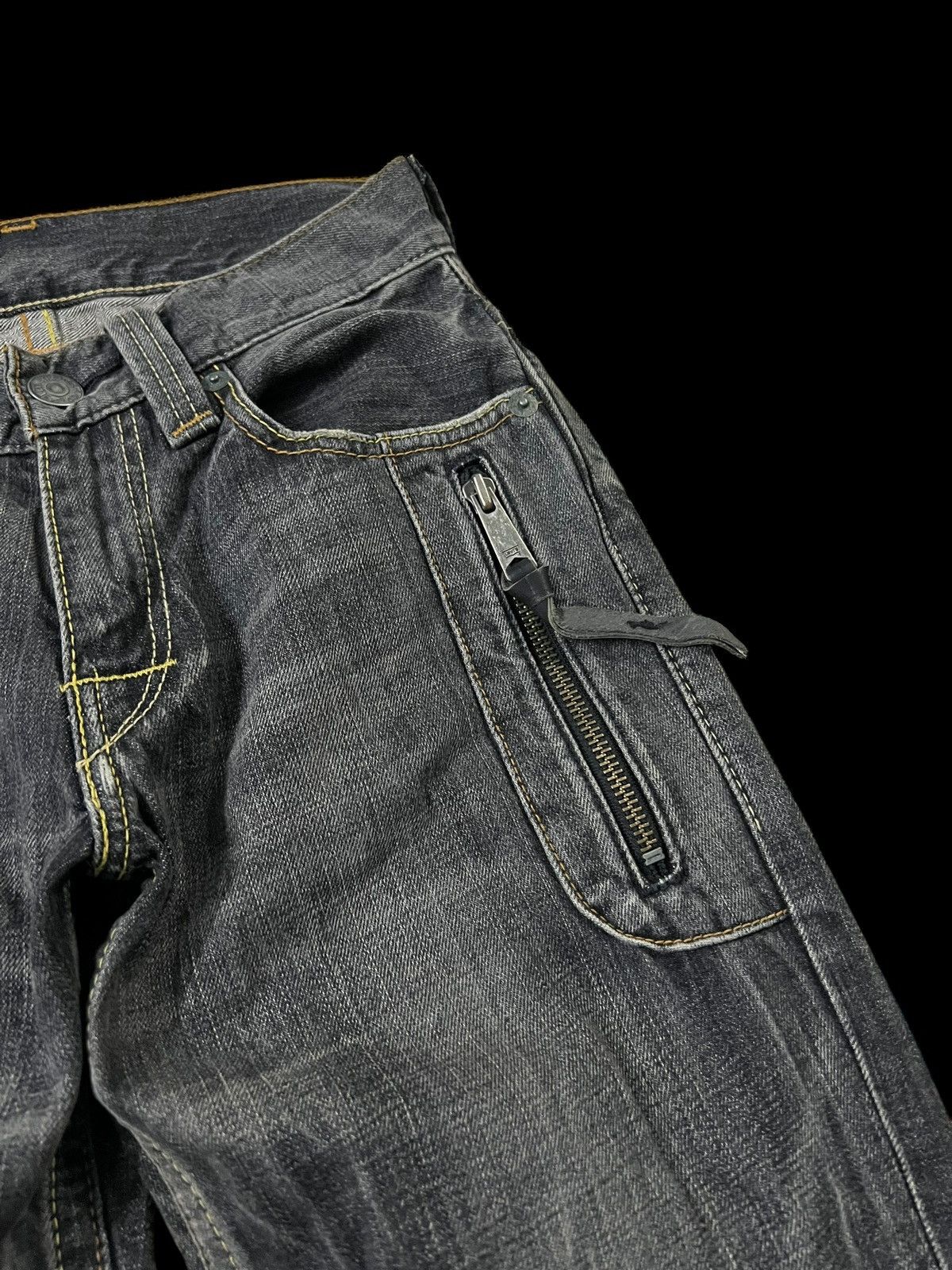 Levi's × Levi's Vintage Clothing VINTAGE 90’s STYLE LEVIS 502 FADED JEANS Size US 28 / EU 44 - 6 Thumbnail