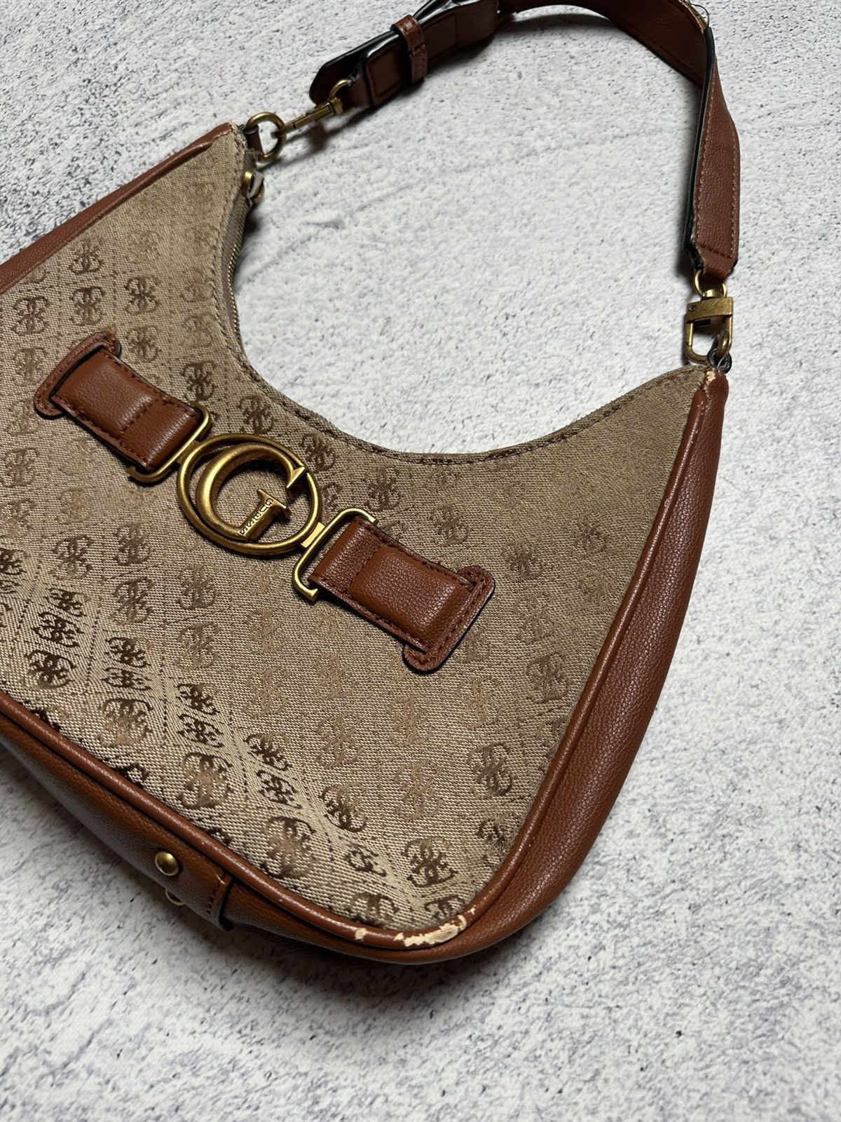Guess Vintage Guess Big "G" Logo Womens Y2K Bag Awantgarde Size ONE SIZE - 4 Thumbnail
