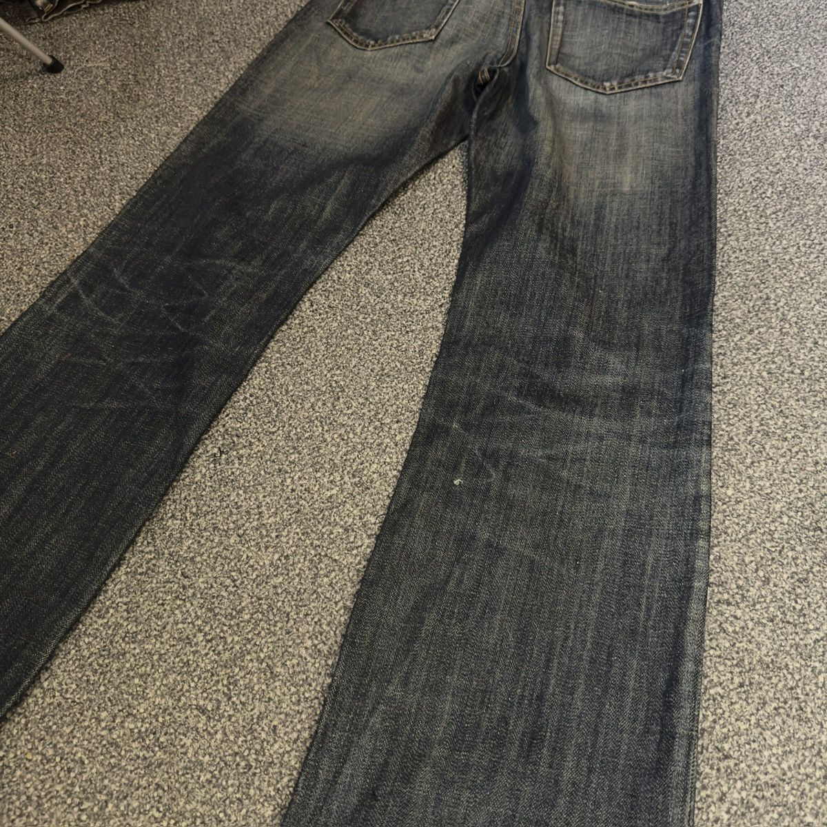 Undercover × Uniqlo 🔥🇯🇵 Japanese Uniqlo B002 Regular Fit Boot Cut Dark Blue Denim Size US 31 - 8 Thumbnail