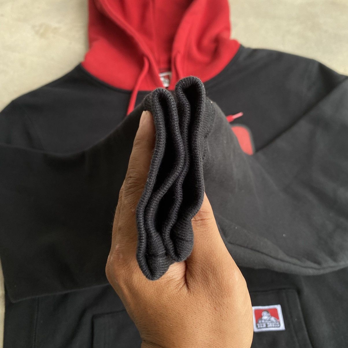 Ben Davis Ben Davis Big Logo Pullover Hoodie (Size M | Fits S–M) Size US M / EU 48-50 / 2 - 4 Thumbnail