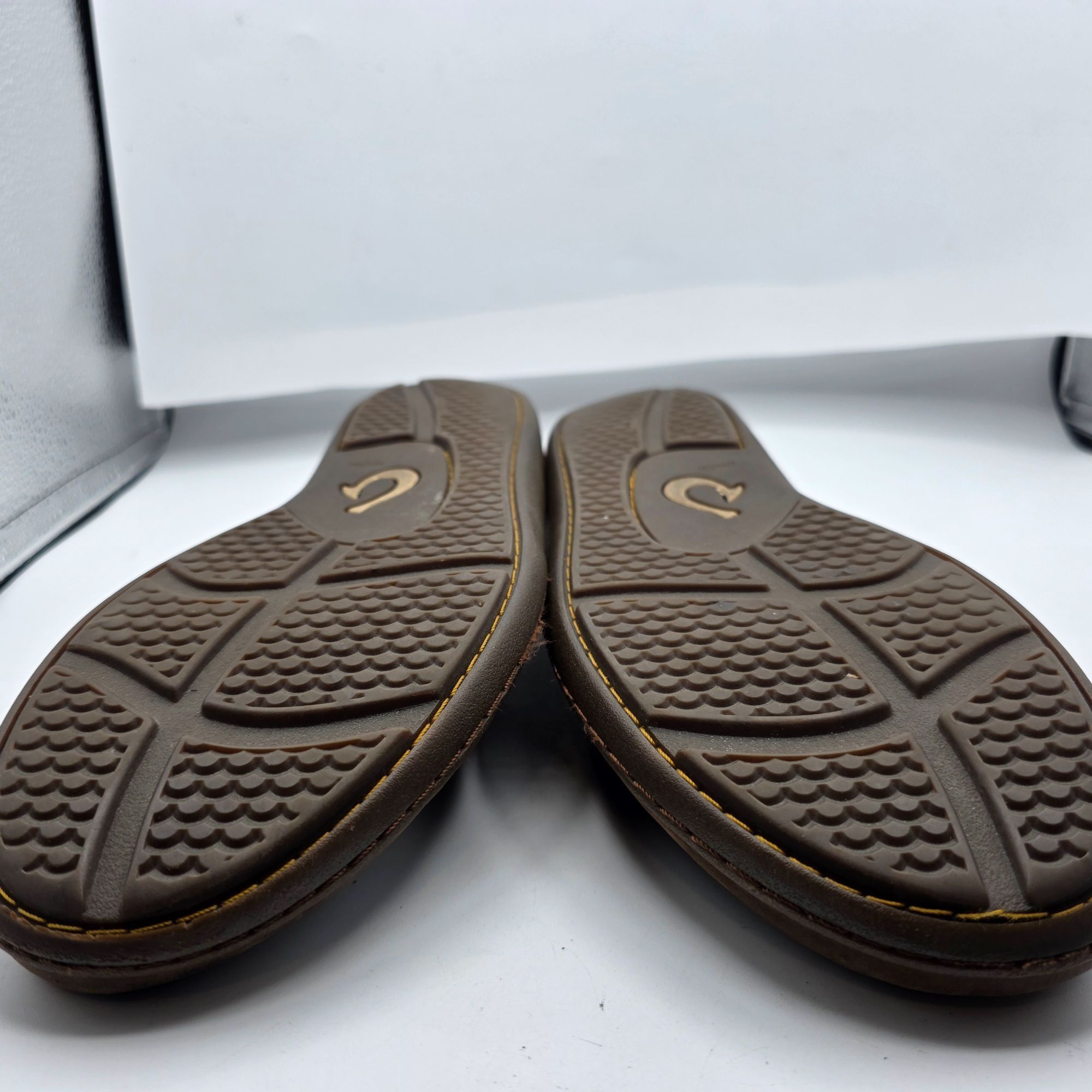 Olukai Olukai Akahai Mens Size 9 Brown Shoes Leather Casual Slip On Size US 9 / EU 42 - 11 Thumbnail