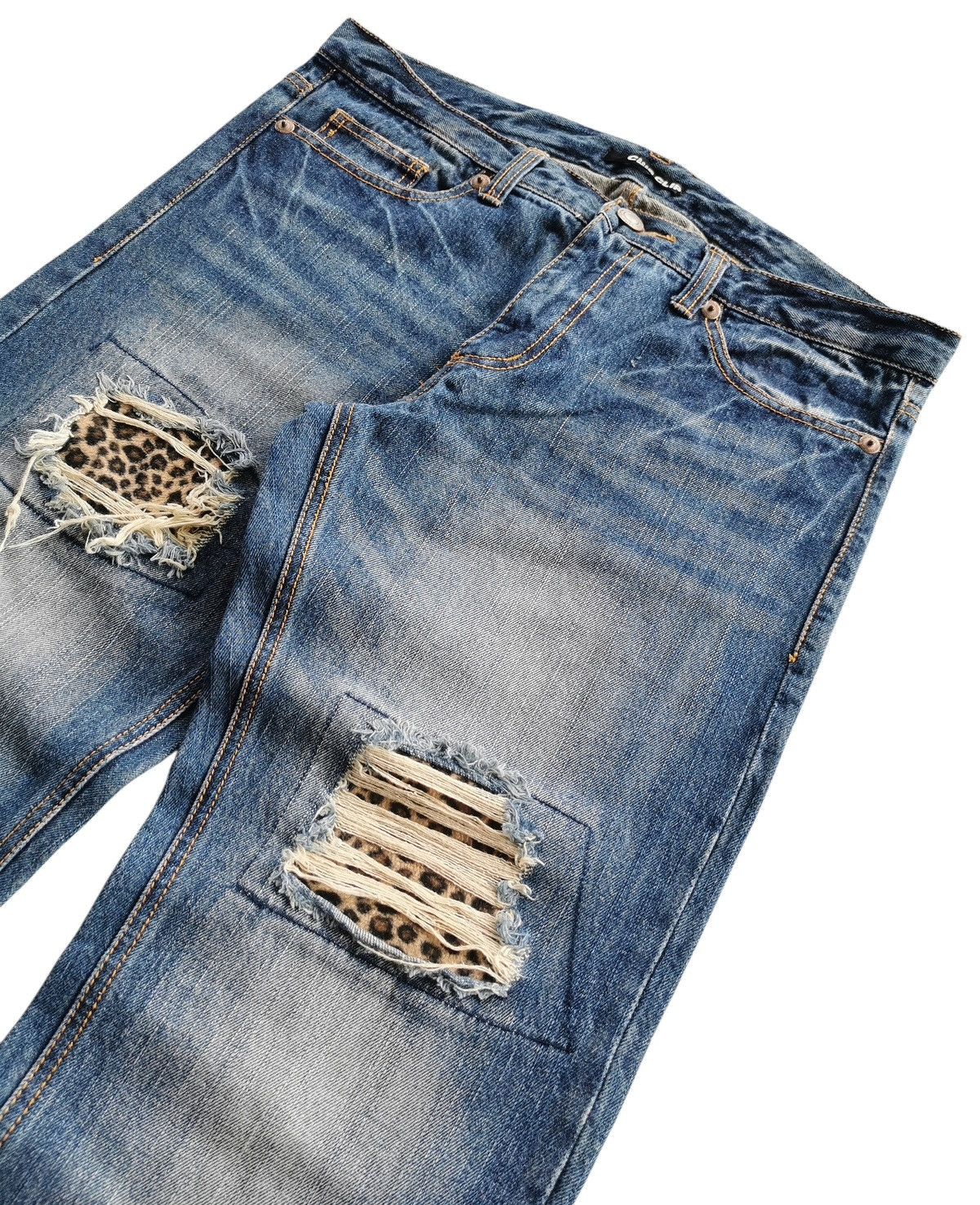 If Six Was Nine Chip Clip Distressed Jeans Size 34" / US 12 / IT 48 - 8 Thumbnail