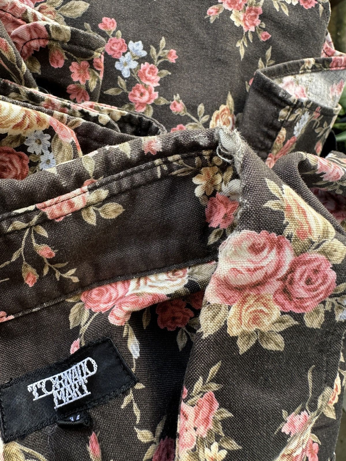 Japanese Brand × Tornado Mart Tornado Mart Floral Button Ups Size US M / EU 48-50 / 2 - 13 Thumbnail