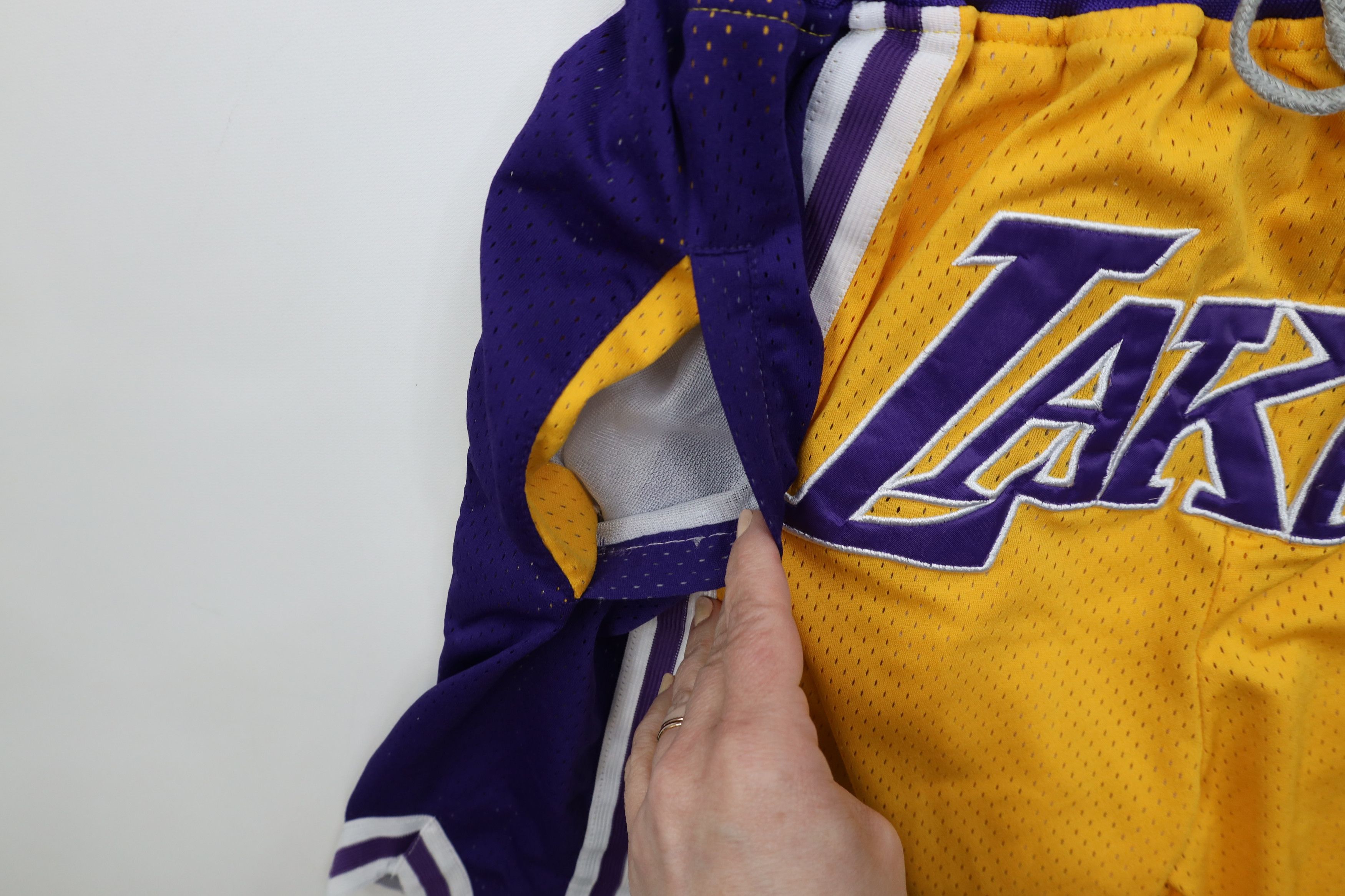 Just Don Just Don 1996/1997 Los Angeles Lakers Basketball Shorts USA Size US 30 / EU 46 - 7 Thumbnail