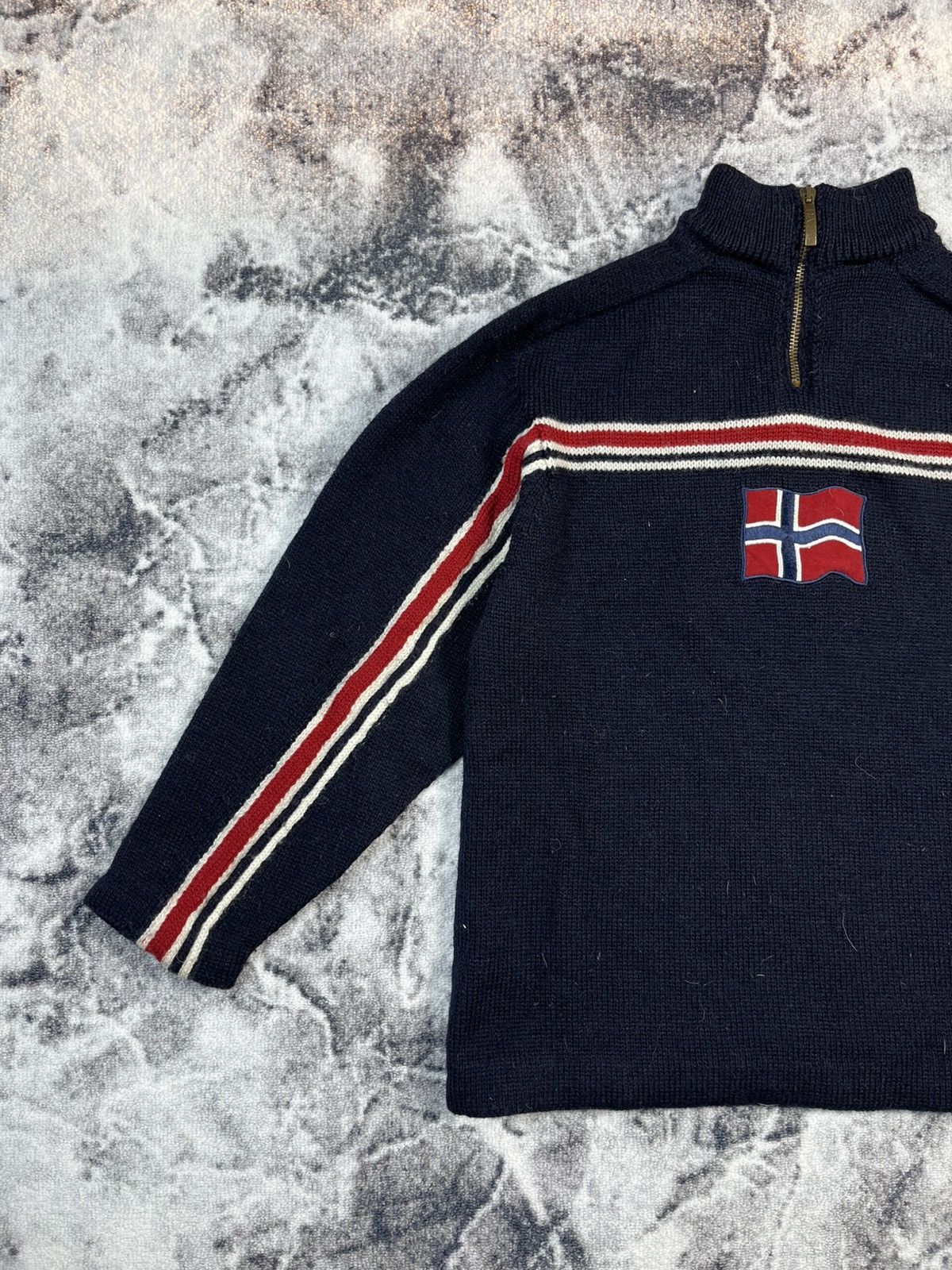 Dale Of Norway Dale of Norway Kids 12 Fits Women XS/S Wool Sweater Size XS / US 0-2 / IT 36-38 - 2 Thumbnail