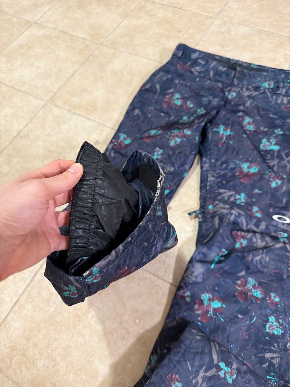 Oakley Oakley Ski Snowboard Pants Floral Regular s Vents Softshell Size 30" / US 8 / IT 44 - 6 Thumbnail