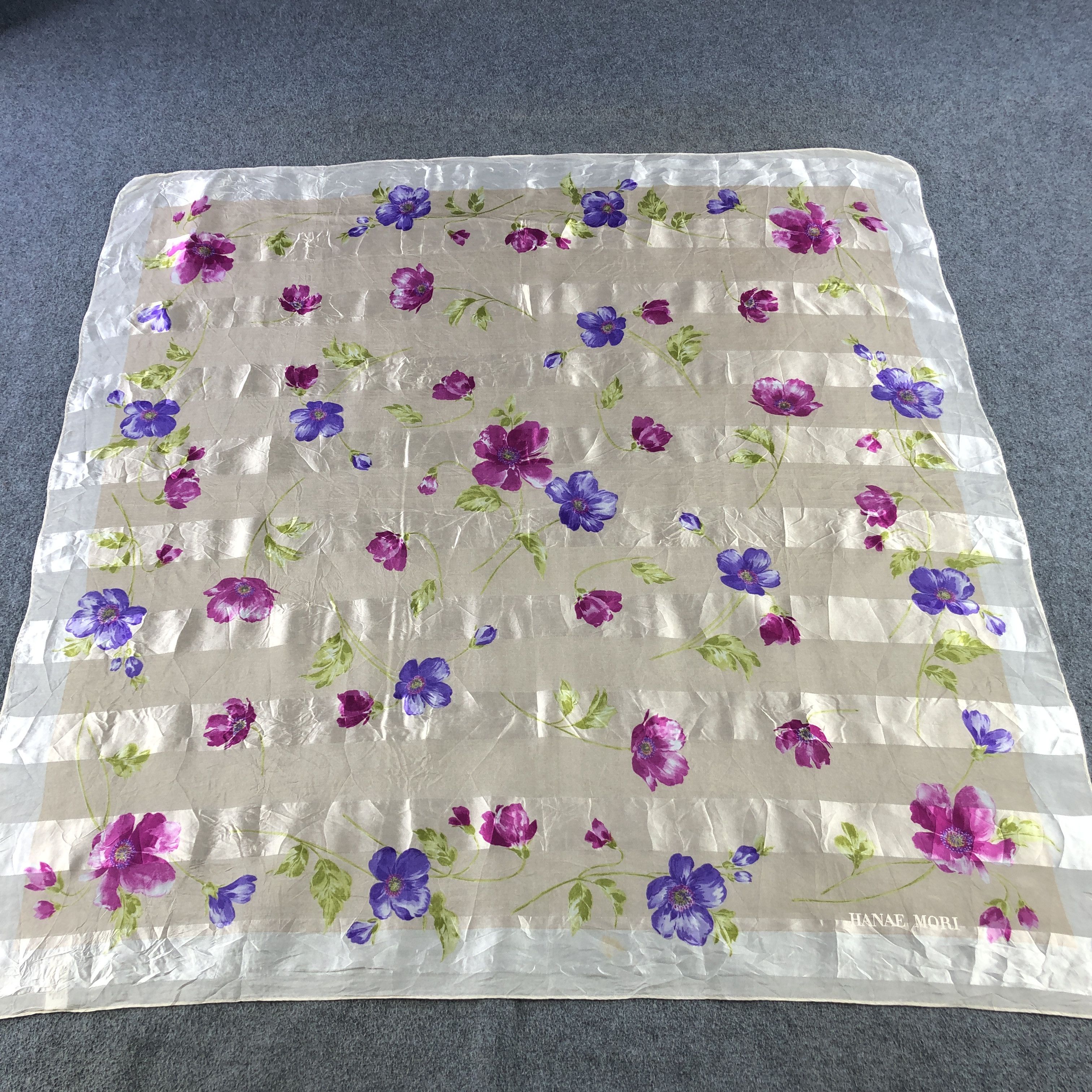 Hanae Mori Vintage Hanae Mori Floral Silk Scarf M1271 Size ONE SIZE - 2 Thumbnail