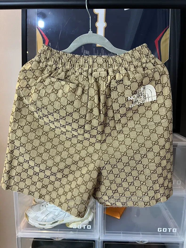 Gucci Gucci Size XS North Side Co-branded Shorts Size 42" / US 20 - 2 Thumbnail