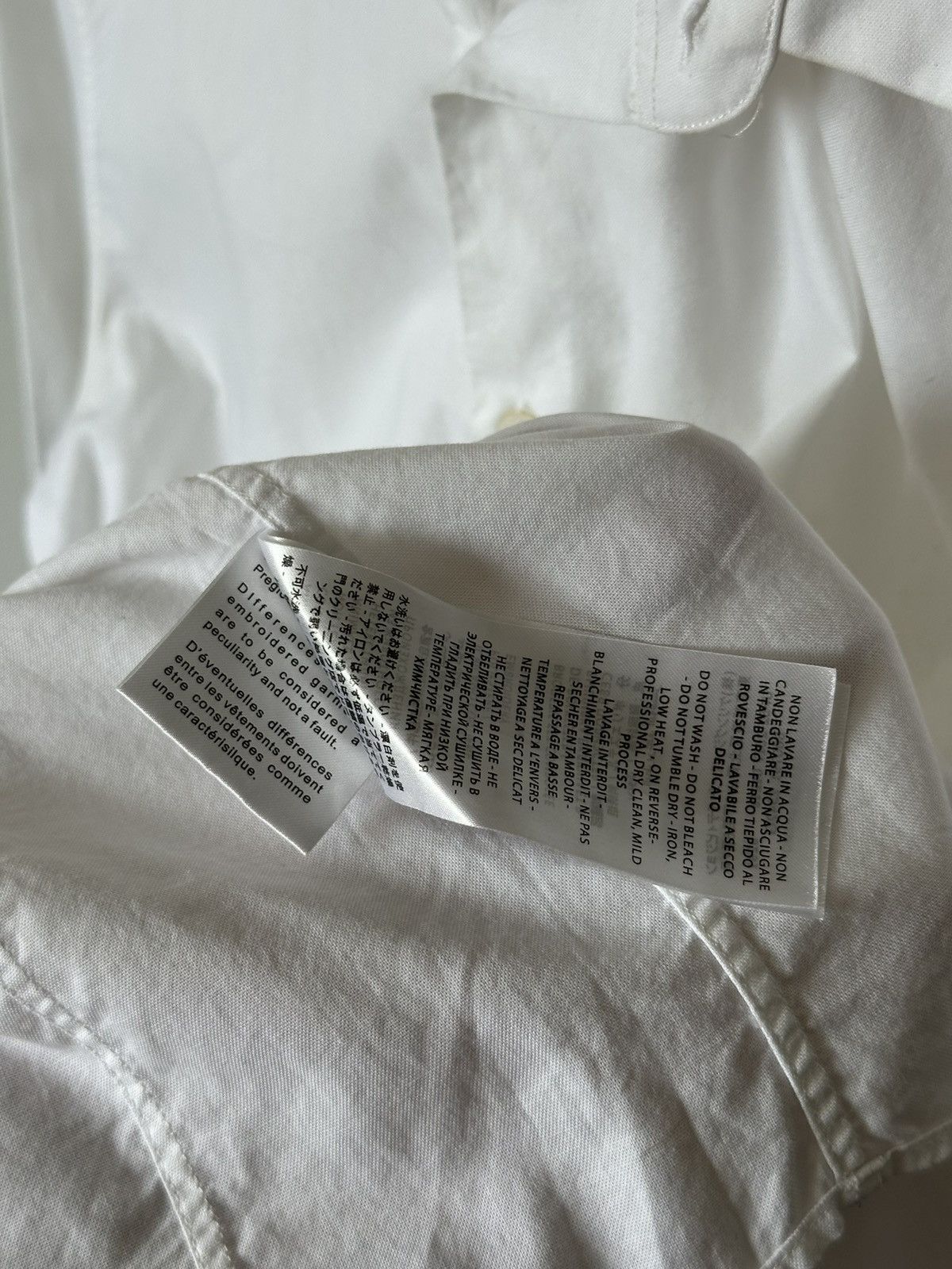Gucci Gucci Duke Collar Embroidery Long Sleeve Button Down Shirt Size US M / EU 48-50 / 2 - 14 Thumbnail