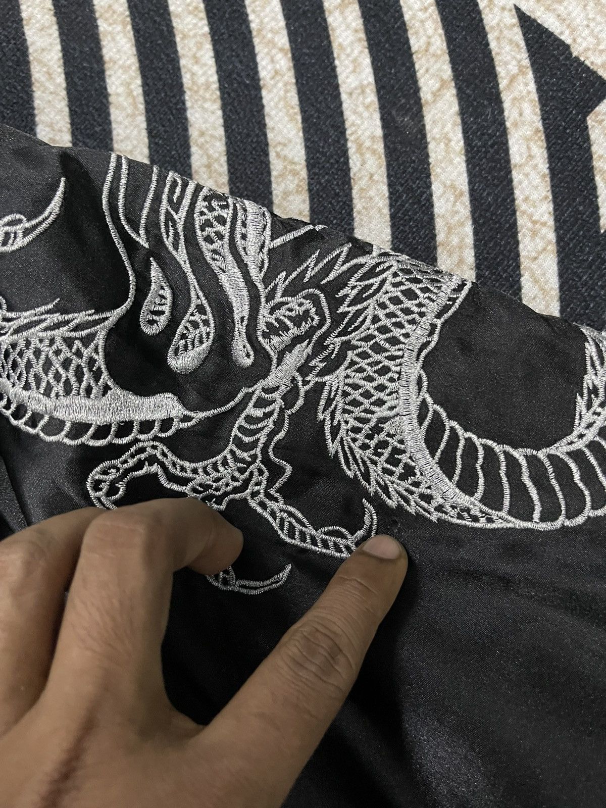 Dogtown 2000s DOGTOWN BLACK DRAGON SUKAJAN EMBROIDERED DRAGON RARE Size US XL / EU 56 / 4 - 14 Thumbnail