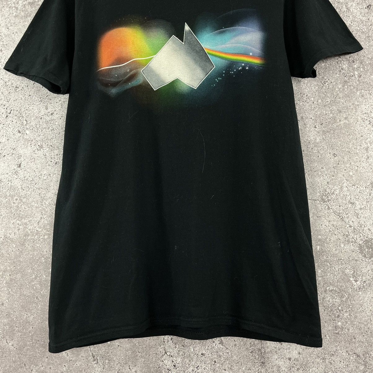 Band Tees Pink Floyd T-Shirt 2017 World Tour Big Logo Black Size M Size US M / EU 48-50 / 2 - 5 Thumbnail