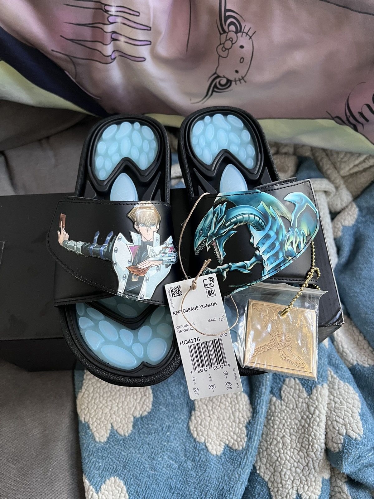 Adidas Adidas Yu-Gi-Oh! xReptossage Slides “Blue Eyes White 