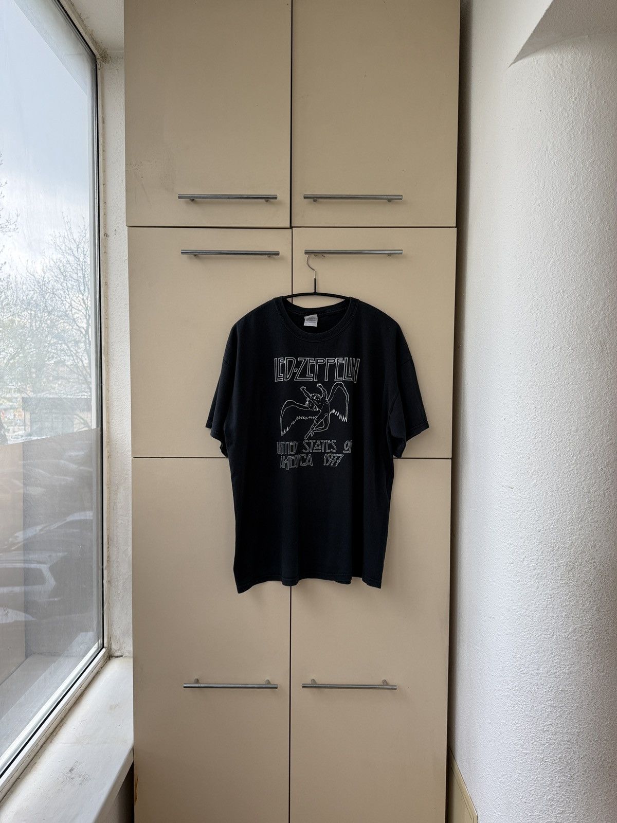 Led Zeppelin Vintage Y2K Led Zeppelin T shirt 2000 Size US XL / EU 56 / 4 - 3 Thumbnail