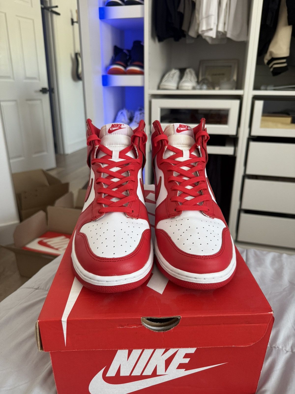 Nike Nike Dunk High University Red Size US 12 / EU 45 - 3 Thumbnail